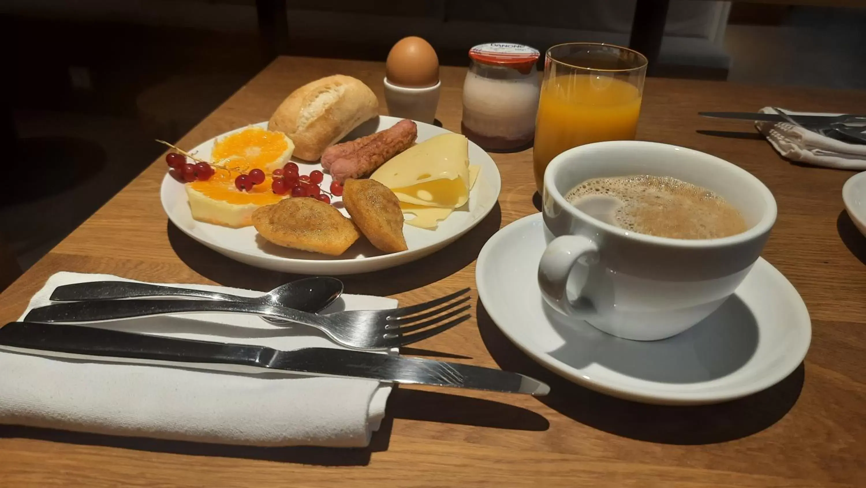 Breakfast in Badon Boutique Hotel