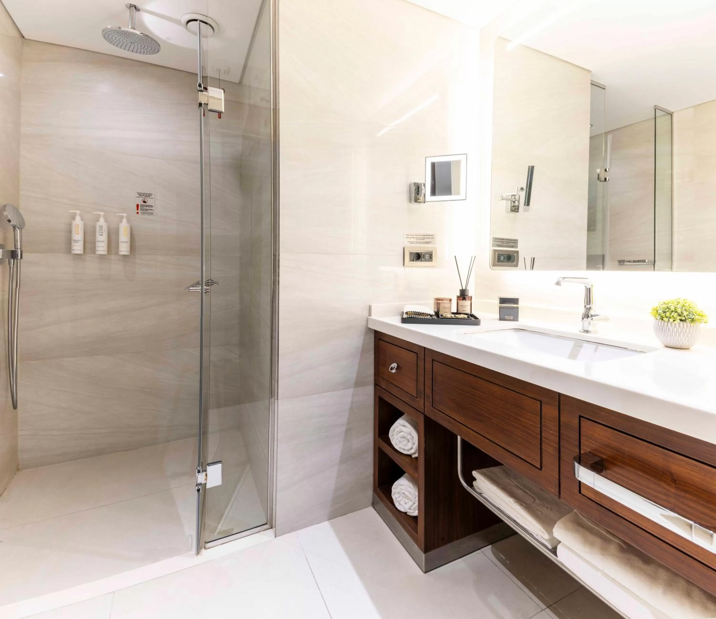 Shower in Tzl Suites Hotel Nişantaşı