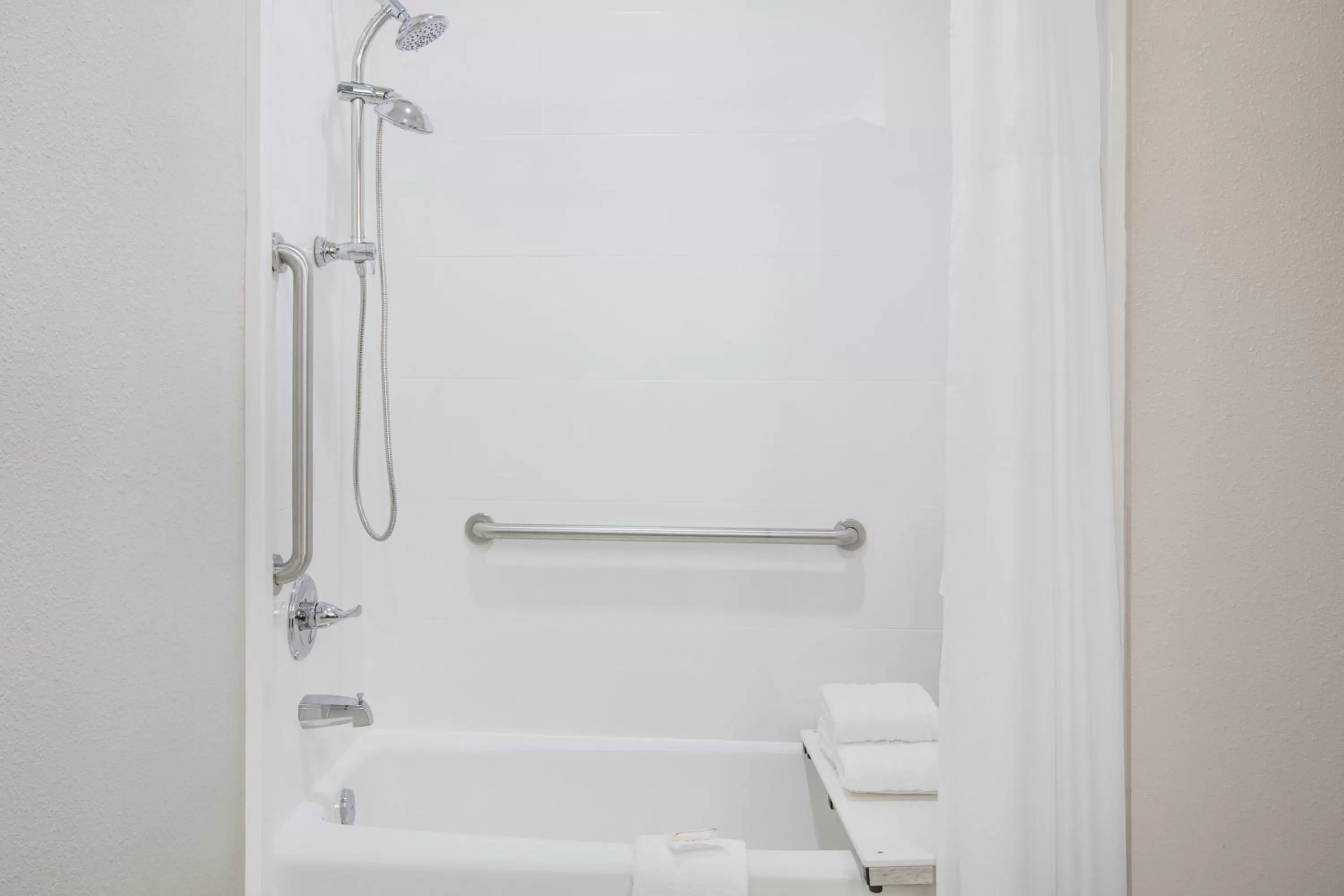 Bathroom in Days Inn by Wyndham Bryan