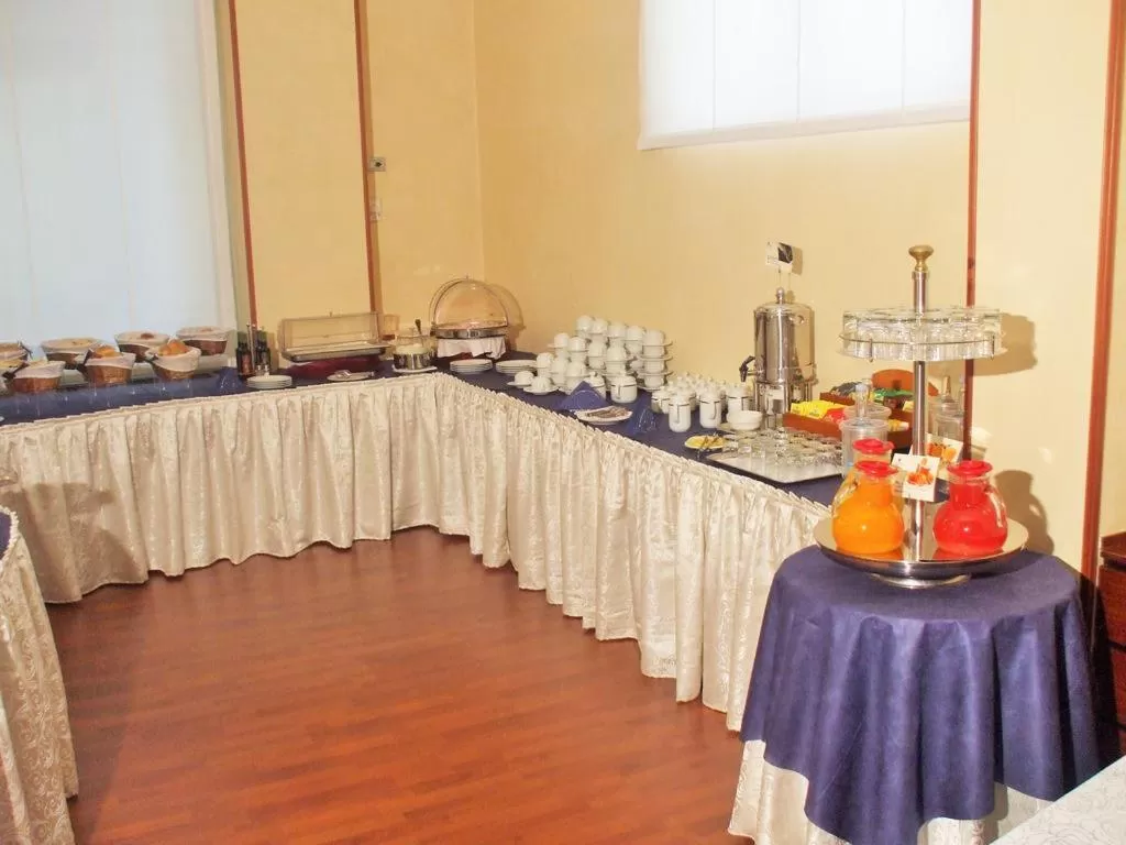 Breakfast in Nicotel Barletta