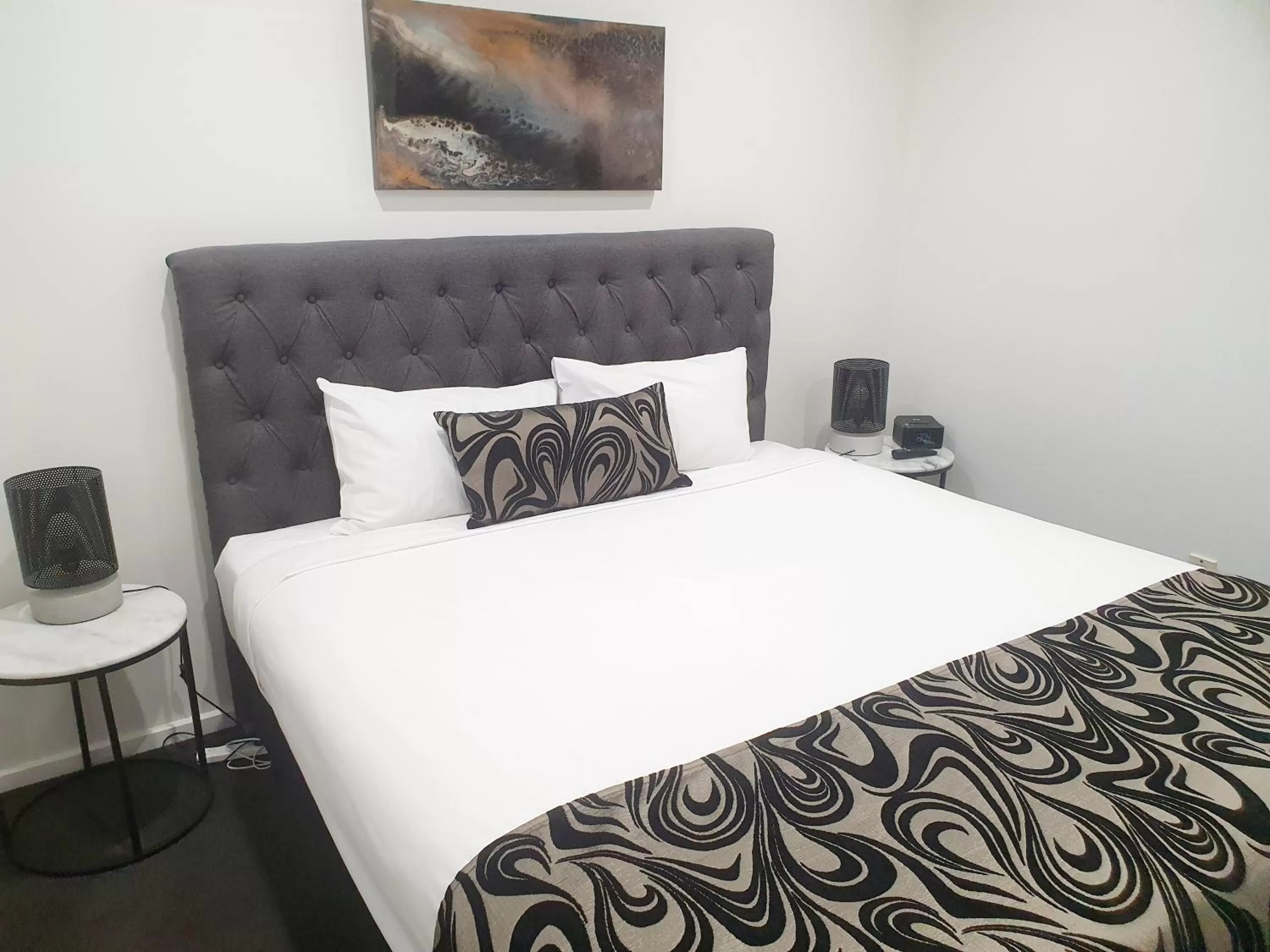 Bedroom, Bed in Addison Motor Inn