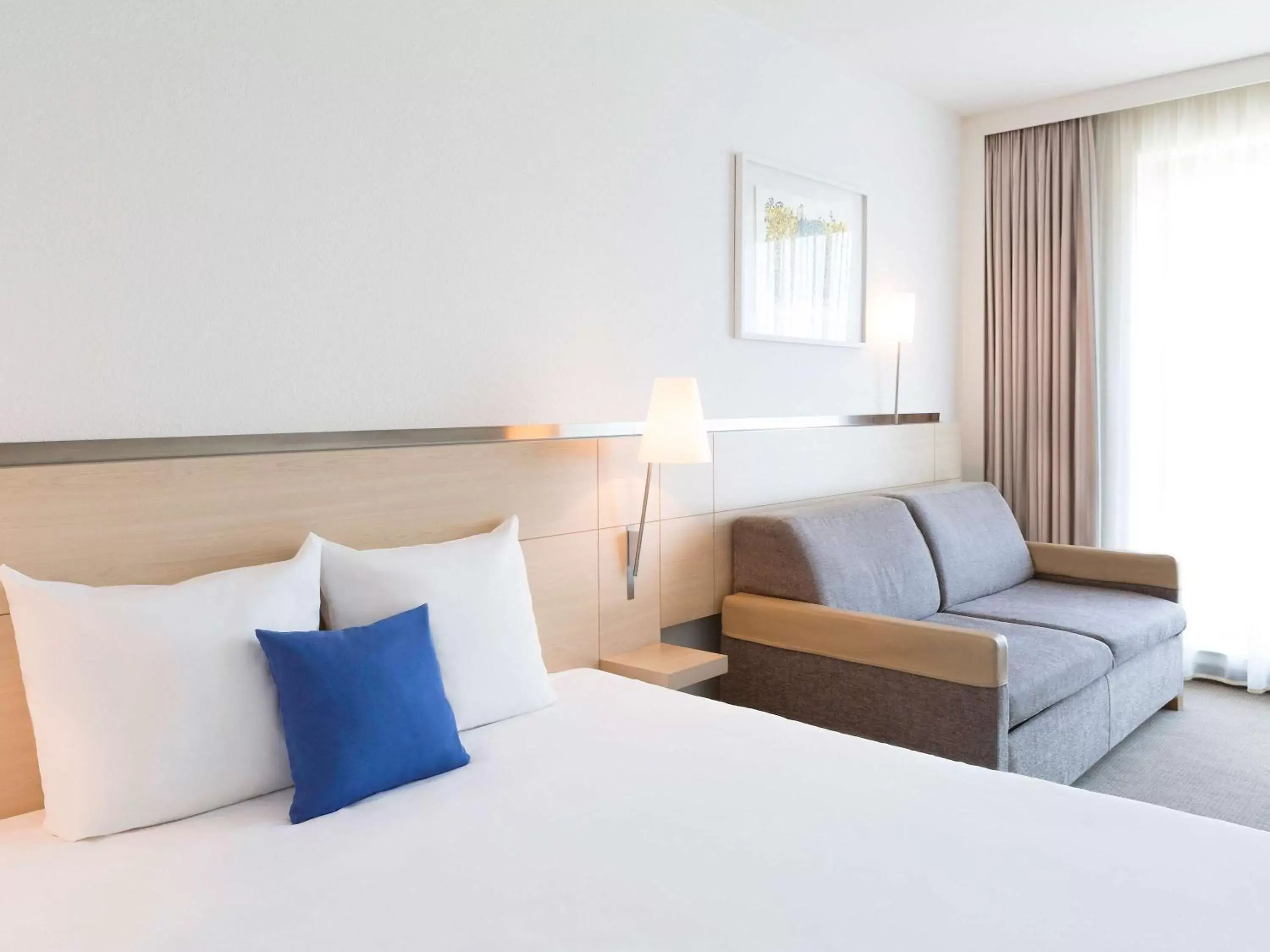 Double Room with Sofa Bed in Novotel Berlin Mitte