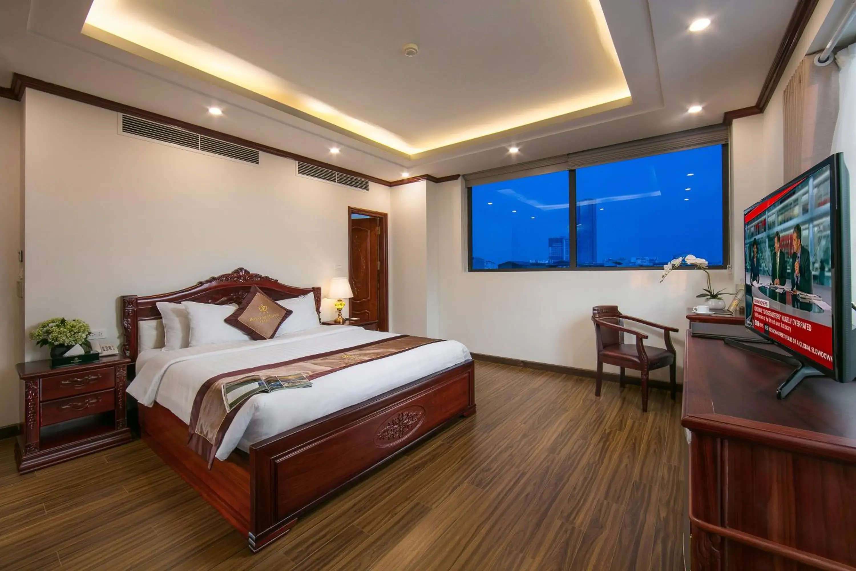 Bedroom, Bed in Royal St Hanoi Hotel Bedroom, Bed in Royal St Hanoi Hotel