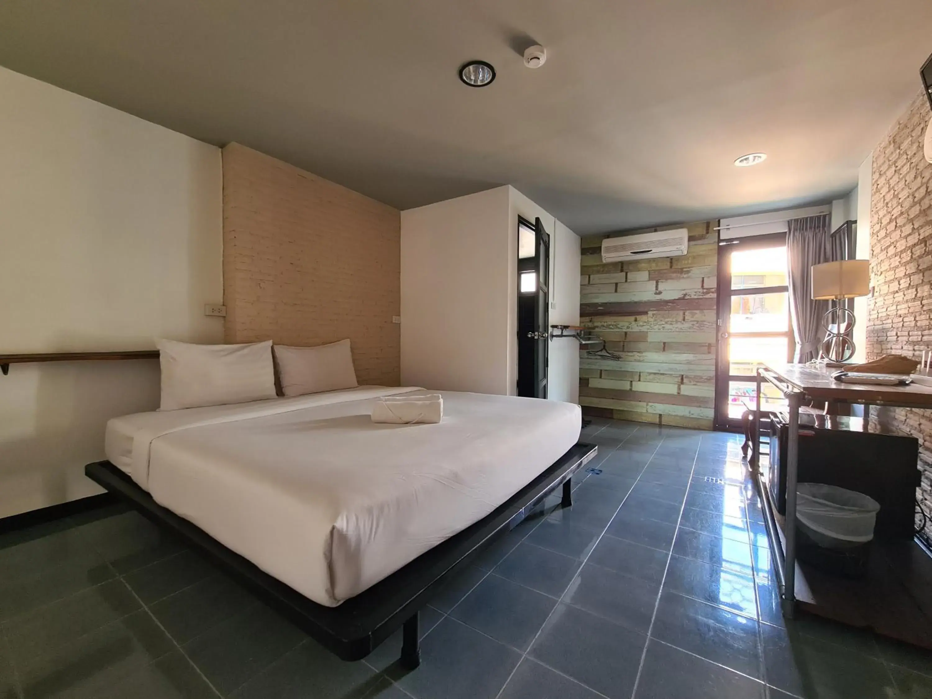 Bedroom, Bed in The 8 Factory Hotel Phitsanulok Bedroom, Bed in The 8 Factory Hotel Phitsanulok