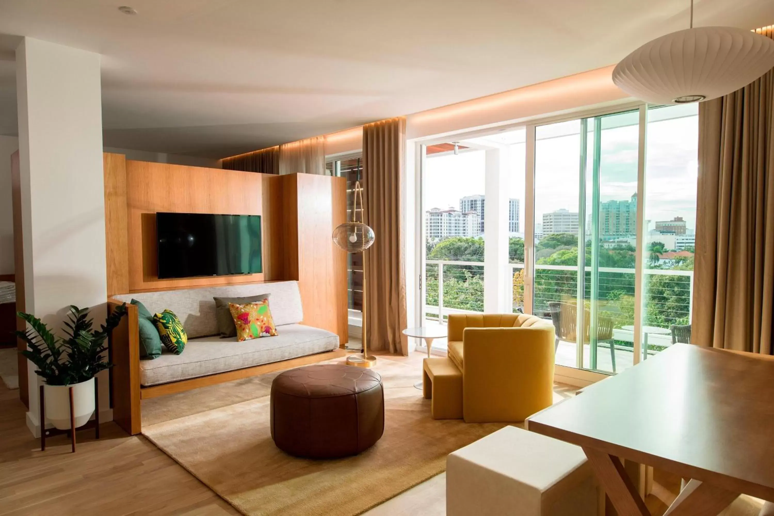 Bedroom, Seating Area in The Sarasota Modern, a Tribute Portfolio Hotel