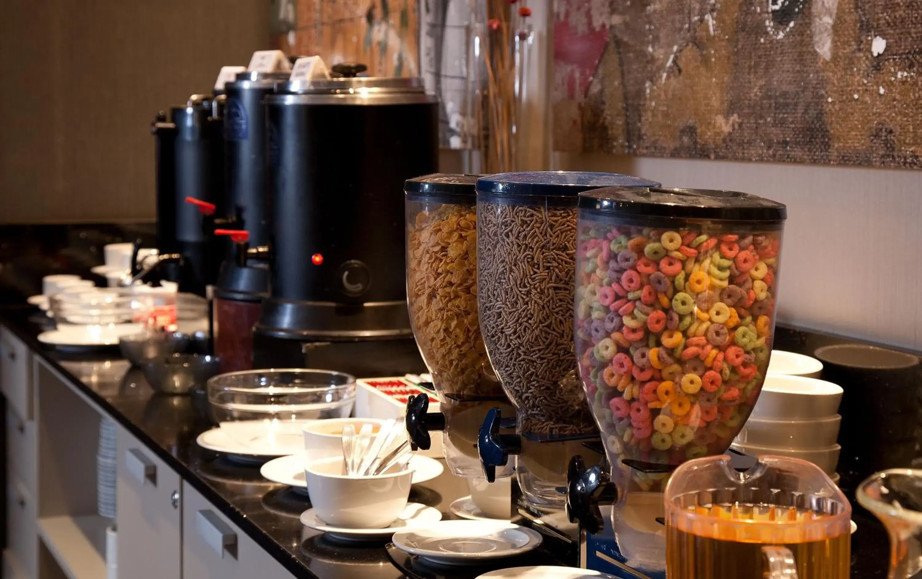 Continental breakfast, Food in Two Hotel Buenos Aires