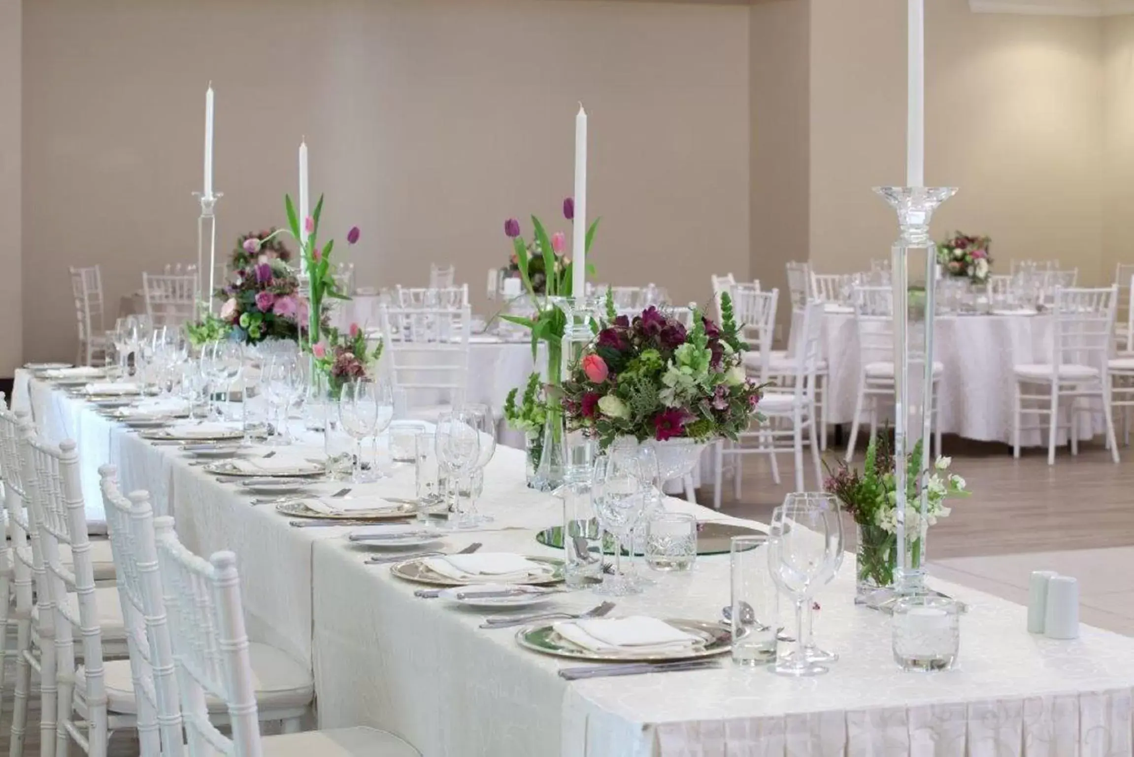 Banquet/Function facilities, Restaurant/Places to Eat in Asara Wine Estate & Hotel