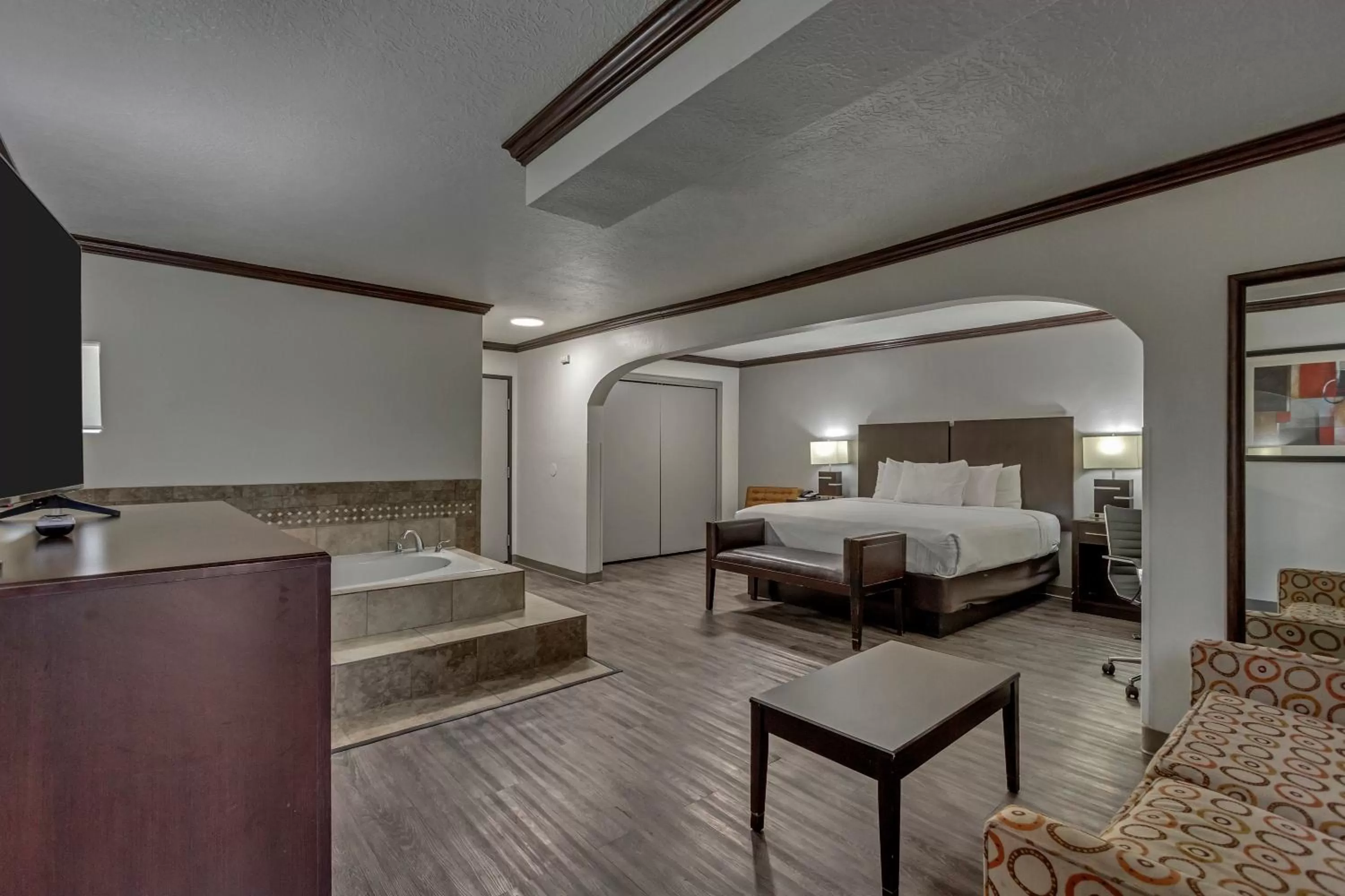 Bed in Park Inn by Radisson, Salt Lake City-Midvale