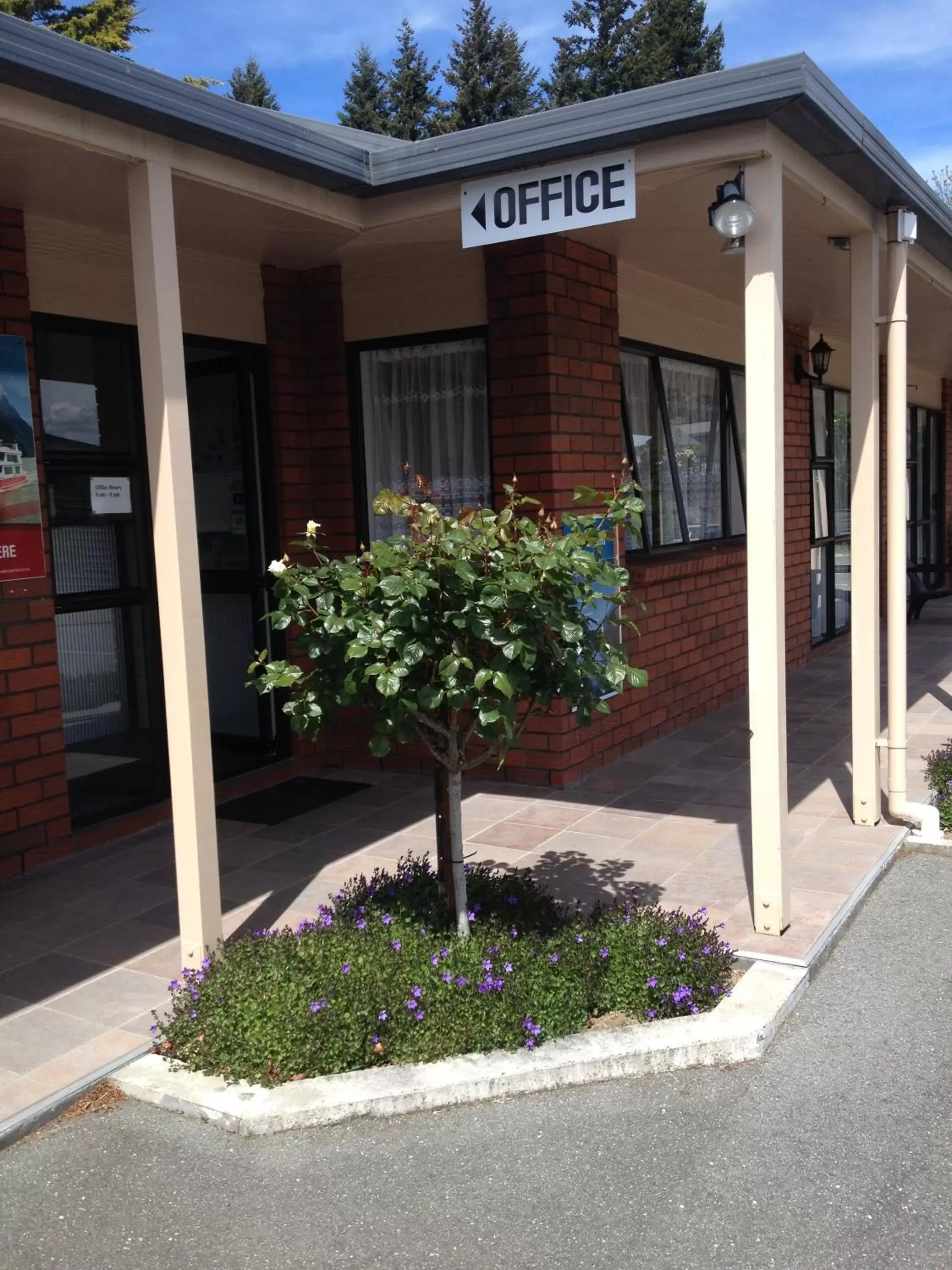 Facade/entrance, Property Building in Arran Motel