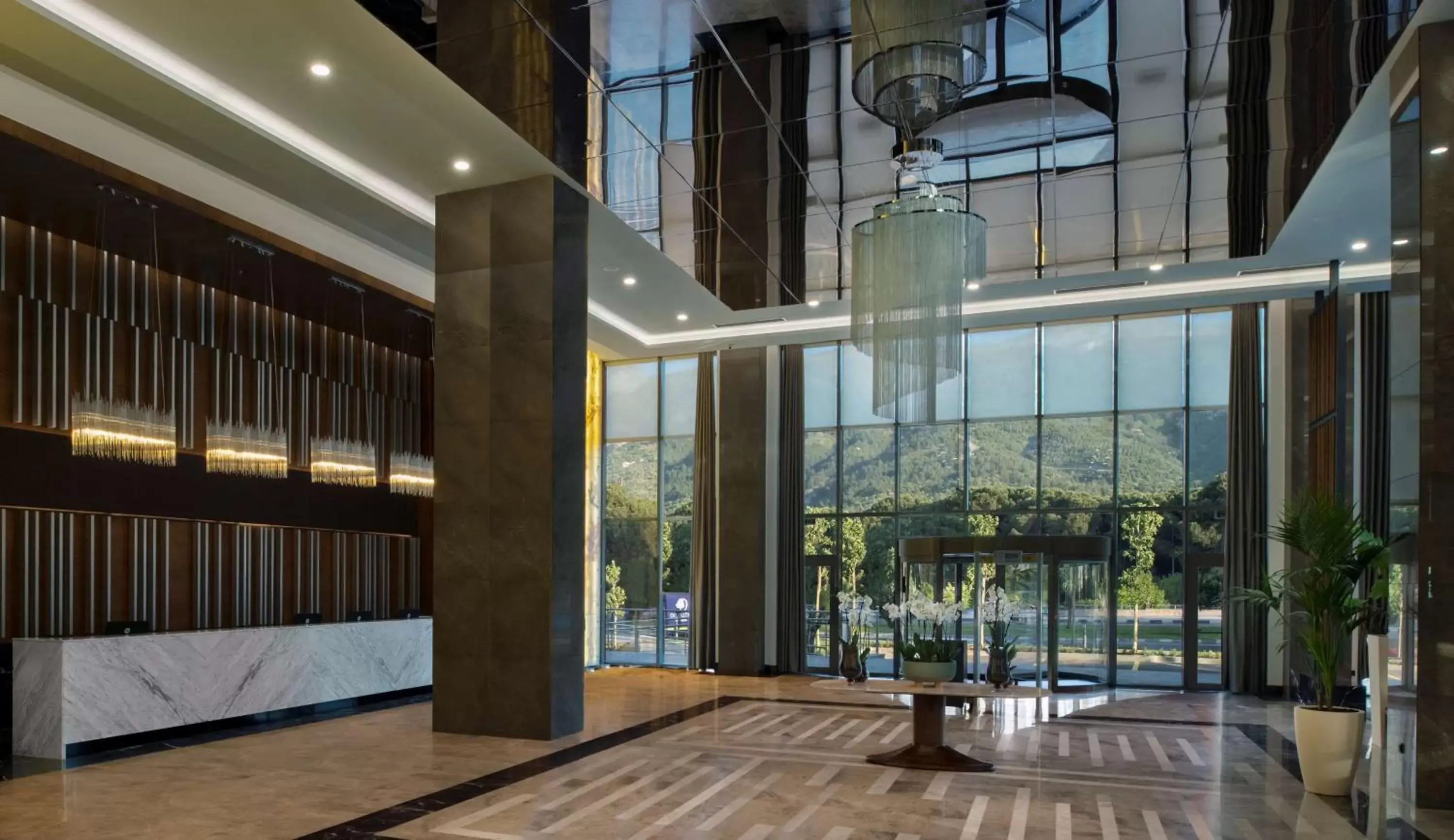 Lobby or reception in DoubleTree by Hilton Manisa