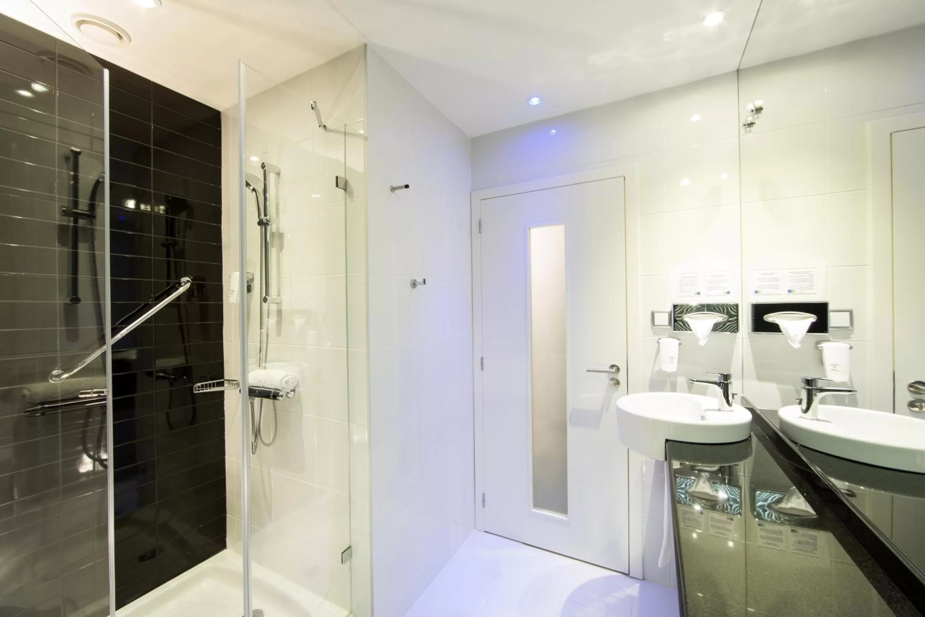 Double Room with Sofa Bed in Holiday Inn Express Lisboa - Av. Liberdade, an IHG Hotel