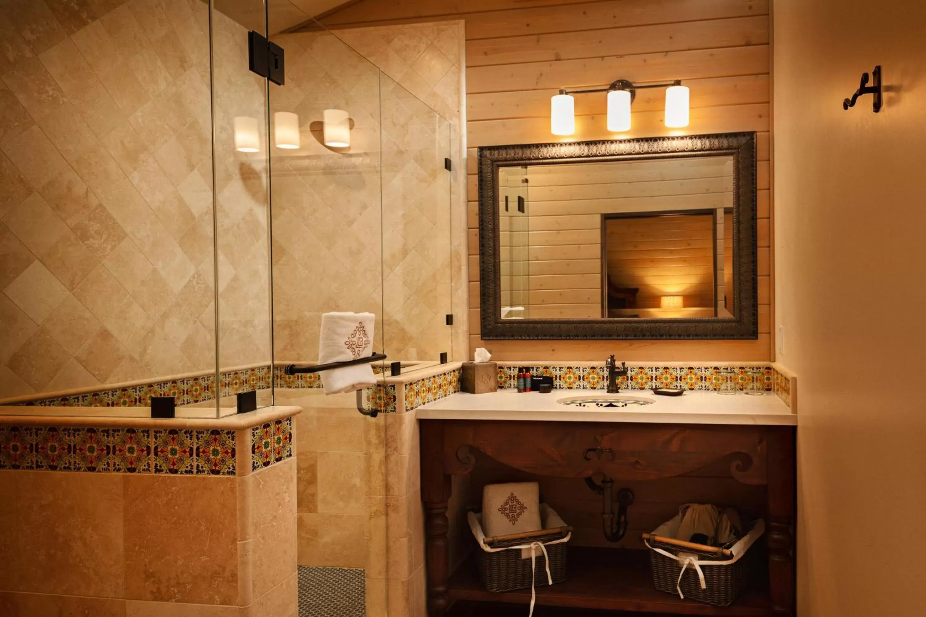 Shower, Bathroom in La Lomita Ranch