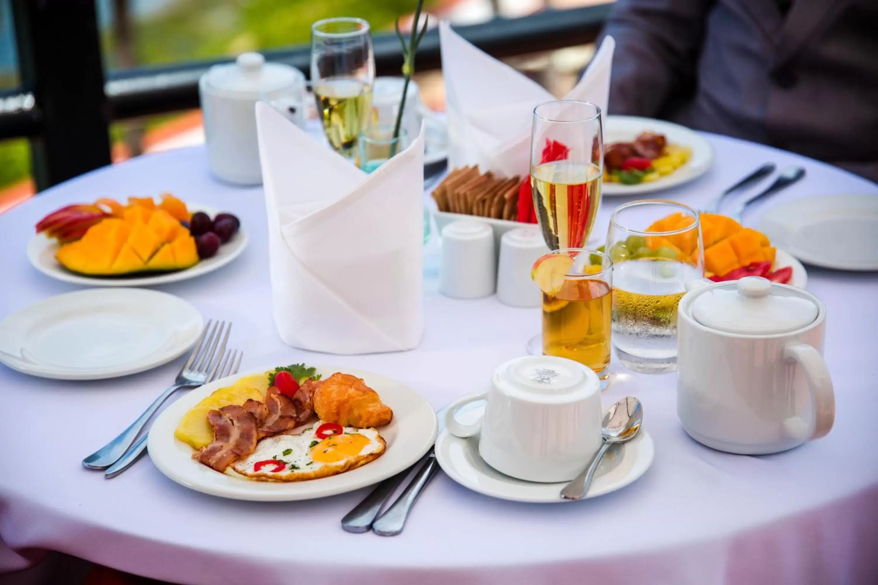 Food close-up in Sea Cliff Hotel