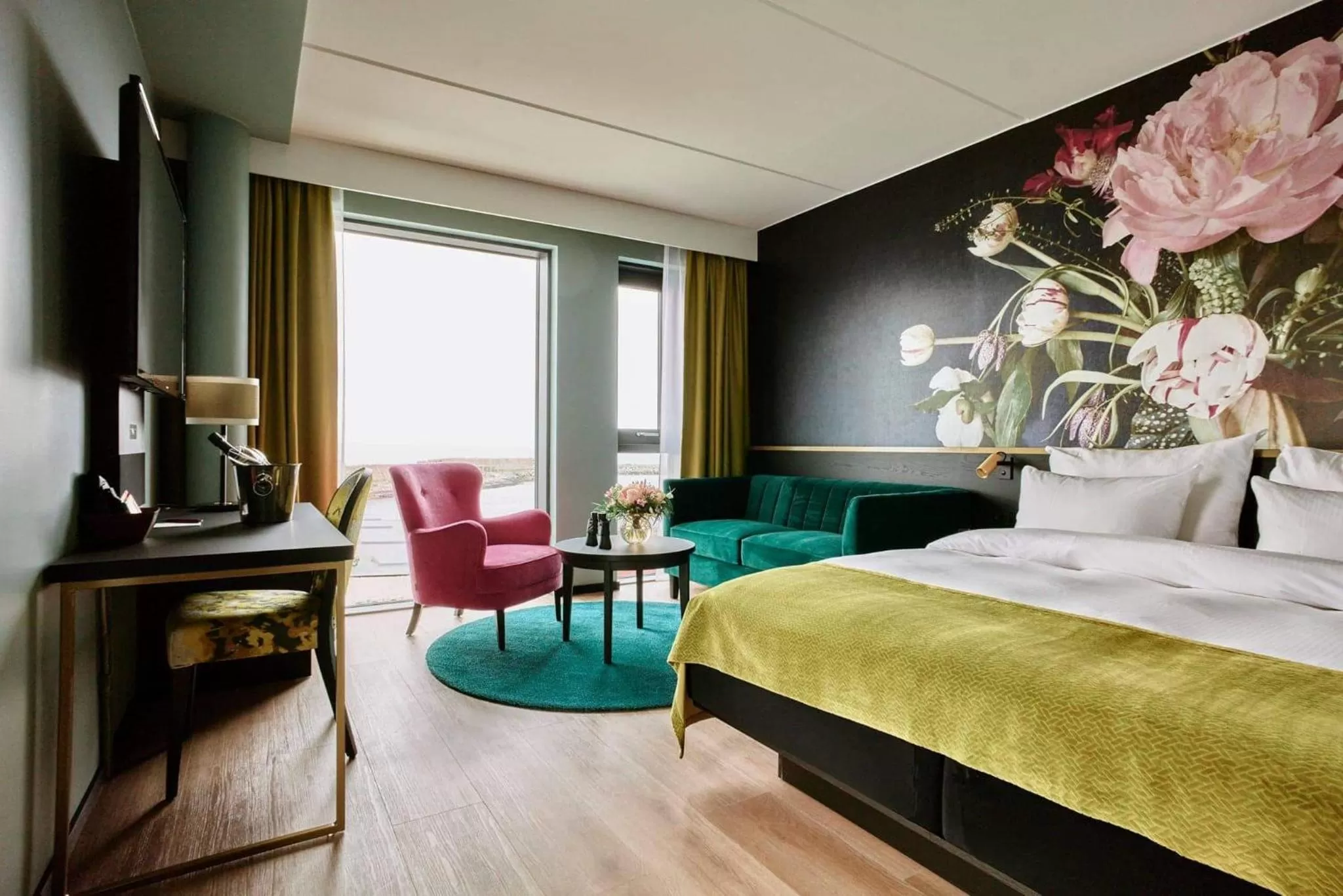 Photo of the whole room, Bed in Thon Hotel Svolvær