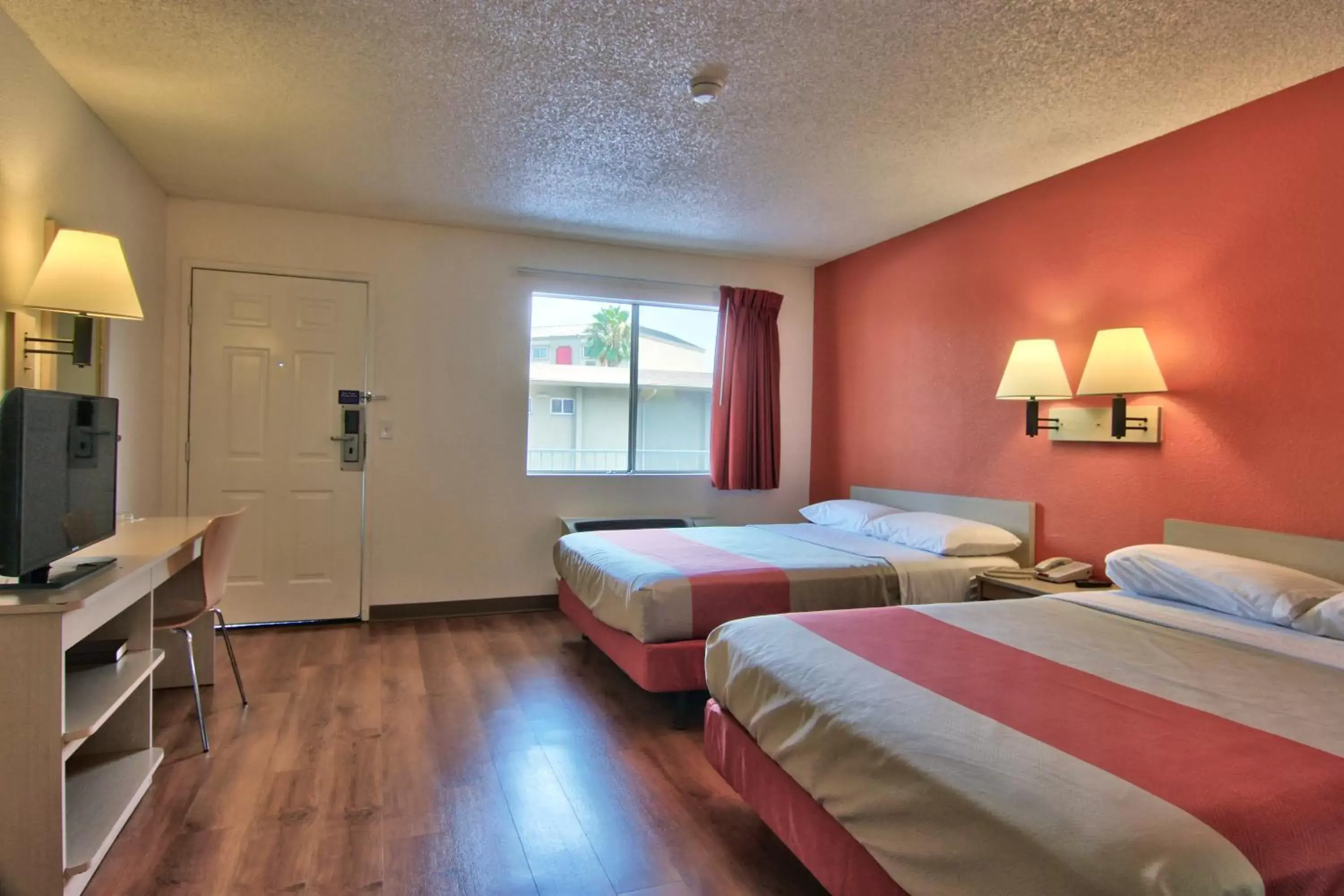 Bedroom in Motel 6-West Sacramento, CA