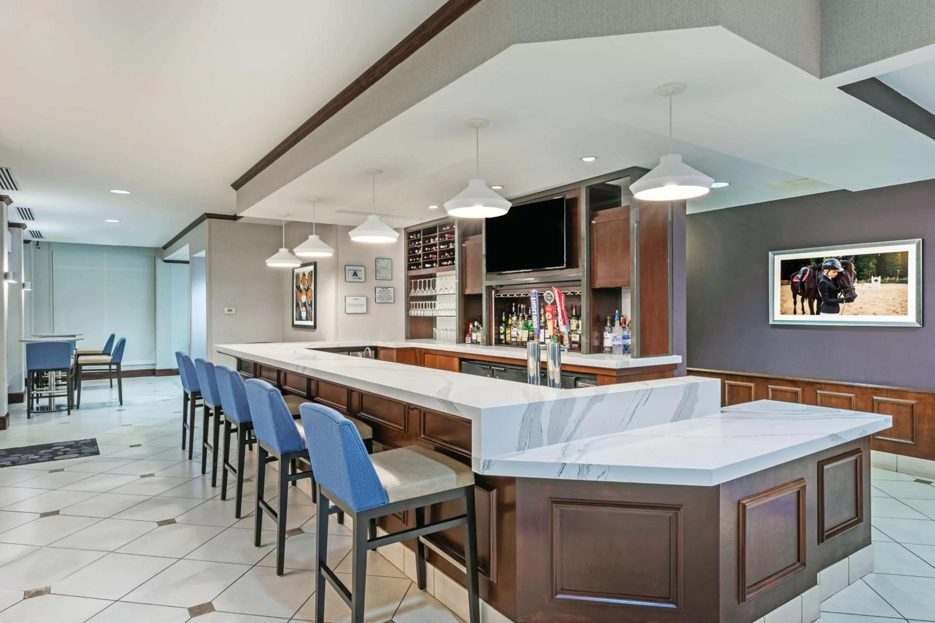 Lounge or bar in Hilton Garden Inn Aiken