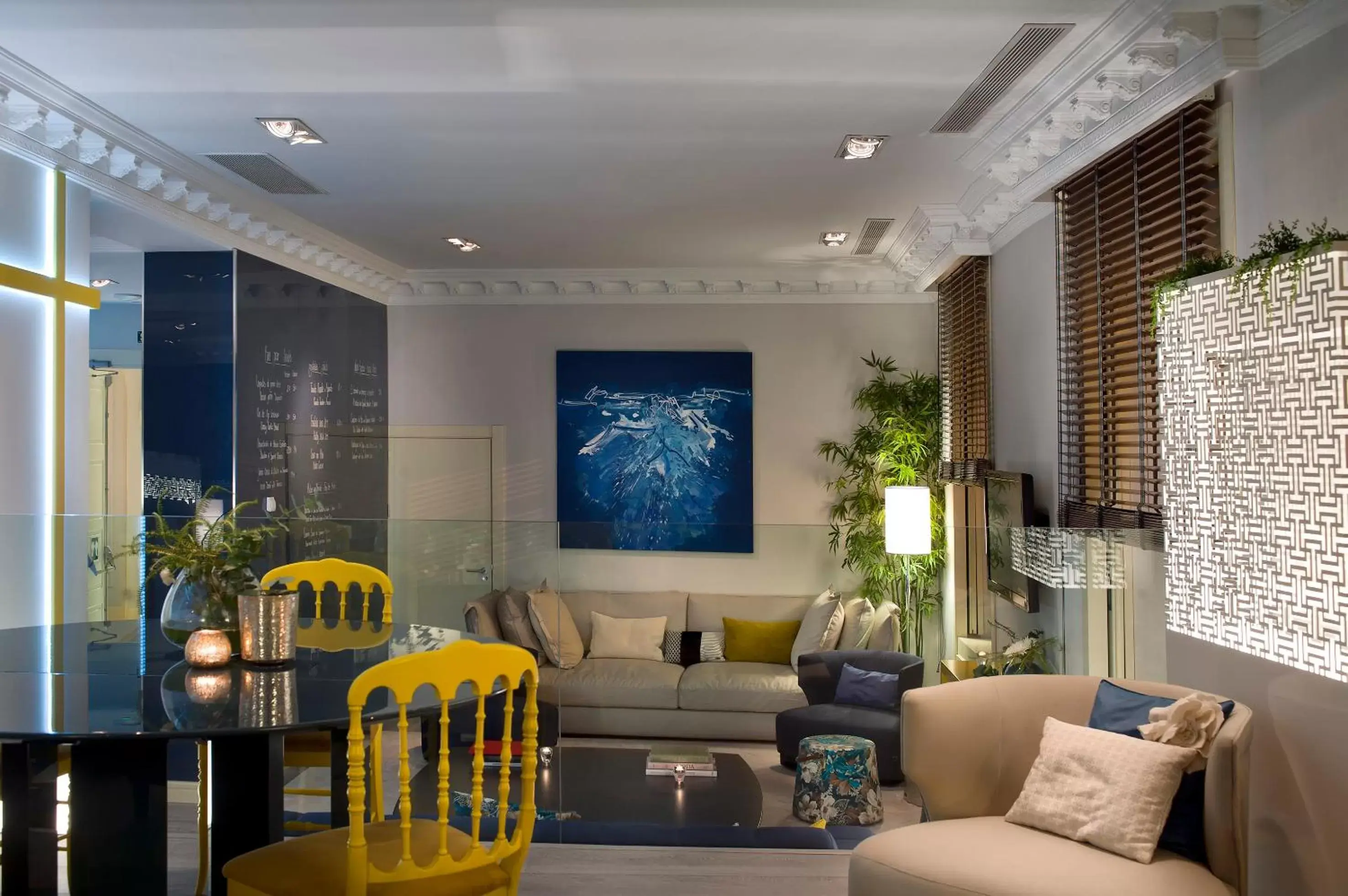 Lounge or bar in Hotel Sardinero Madrid Lounge or bar in Hotel Sardinero Madrid