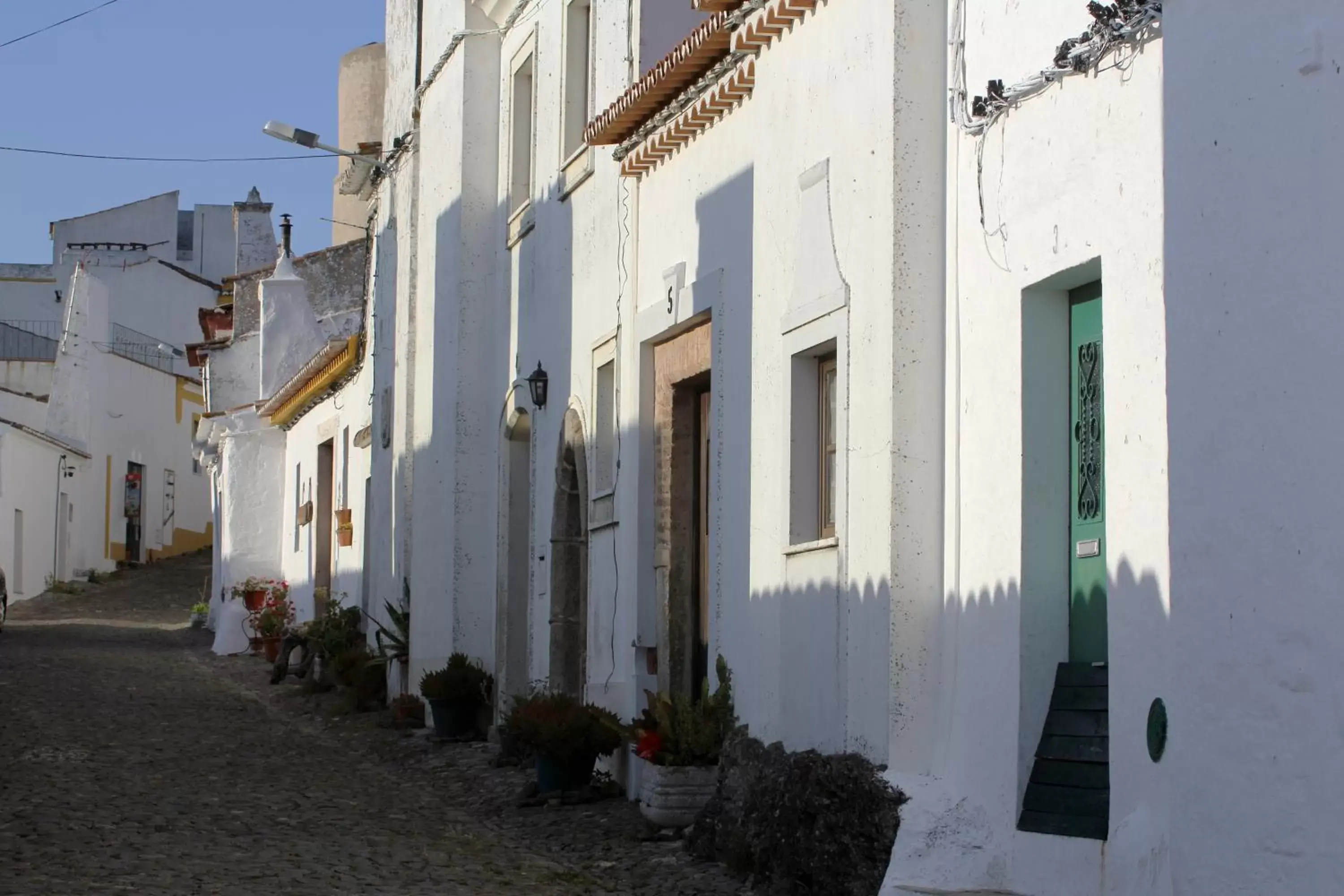 Facade/entrance, Property Building in Pateo dos Solares Charm Hotel