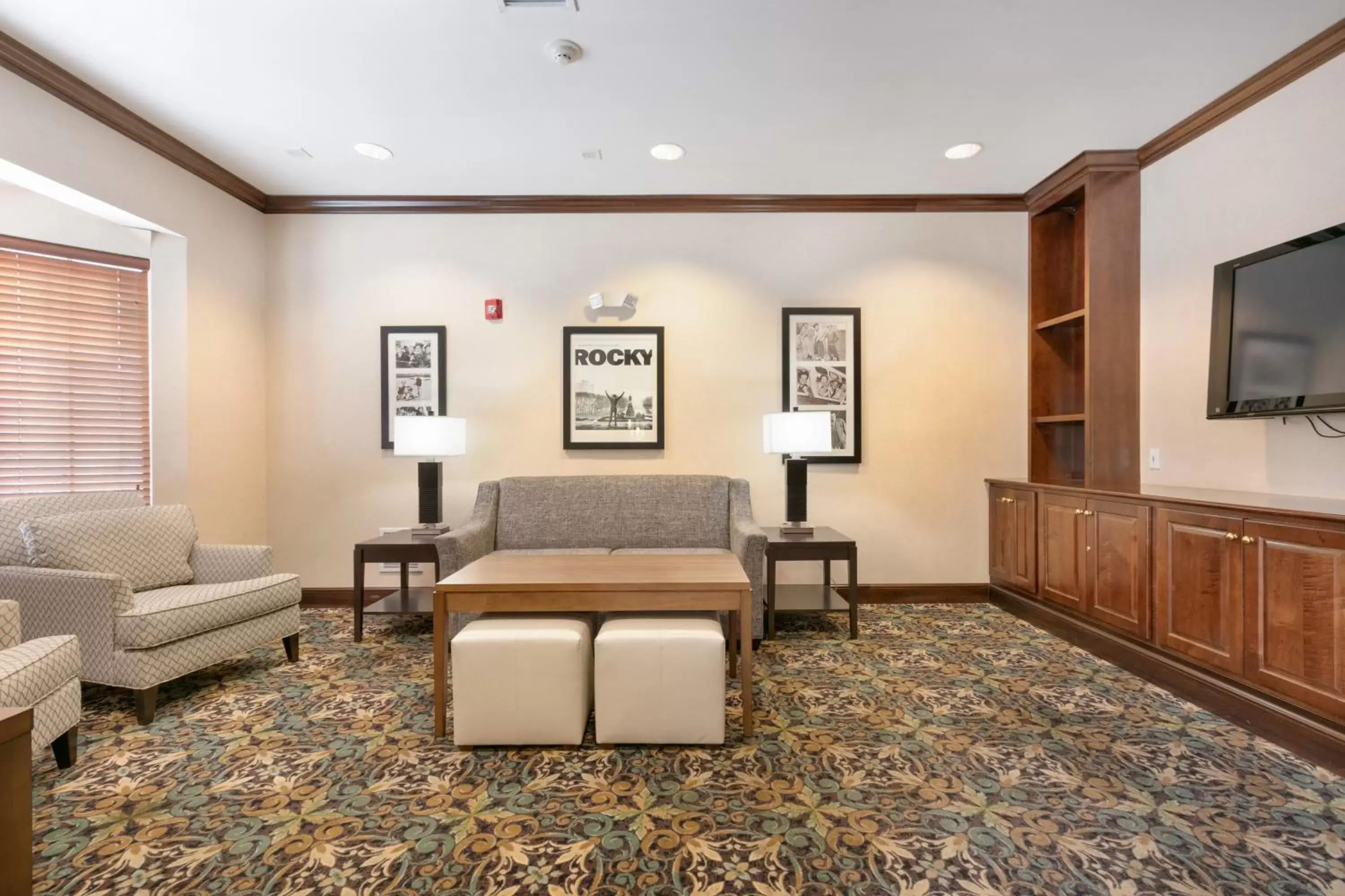 Lobby or reception in Staybridge Suites Akron-Stow-Cuyahoga Falls by IHG Lobby or reception in Staybridge Suites Akron-Stow-Cuyahoga Falls by IHG