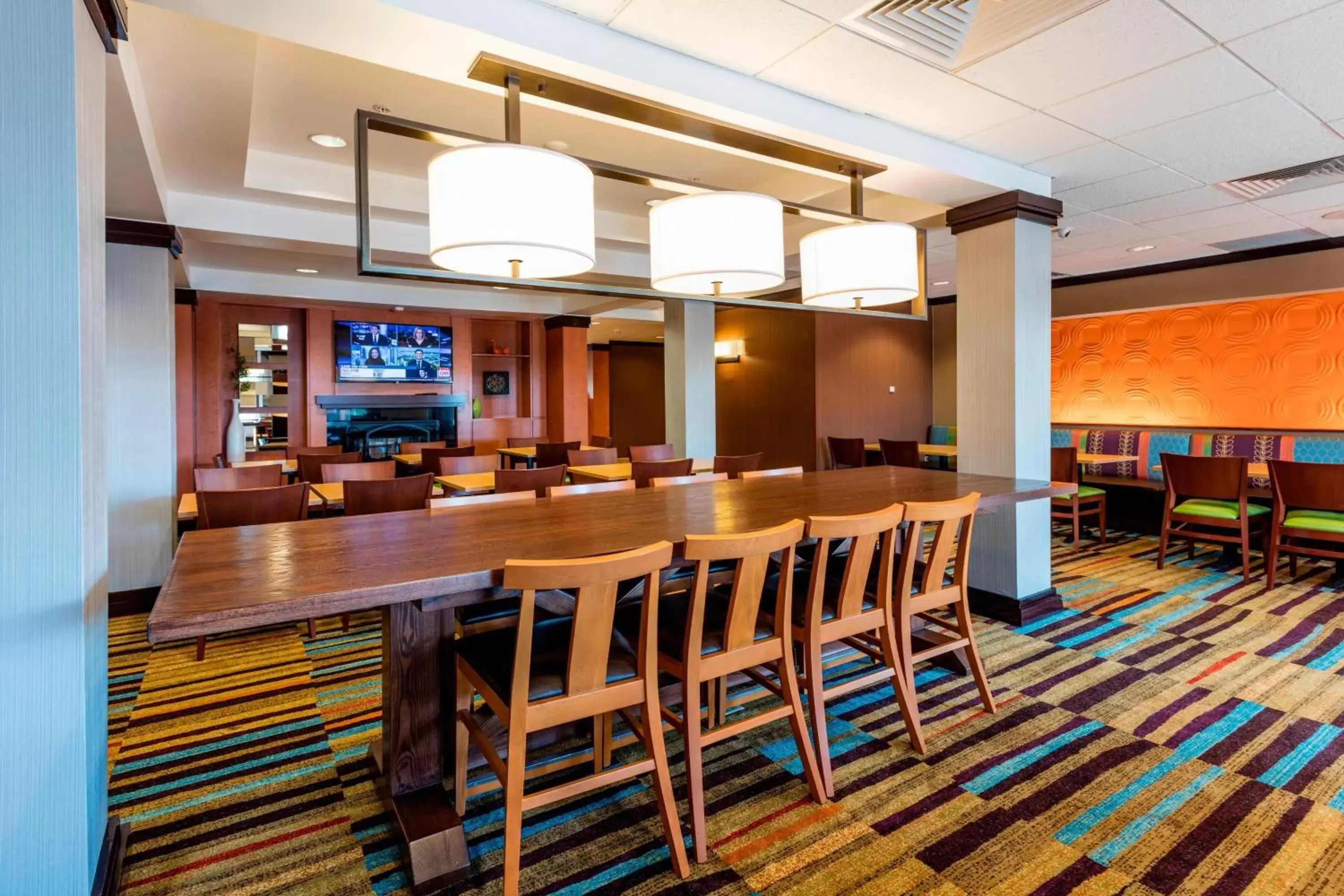 Restaurant/places to eat, Lounge/Bar in Fairfield Inn & Suites Auburn Opelika