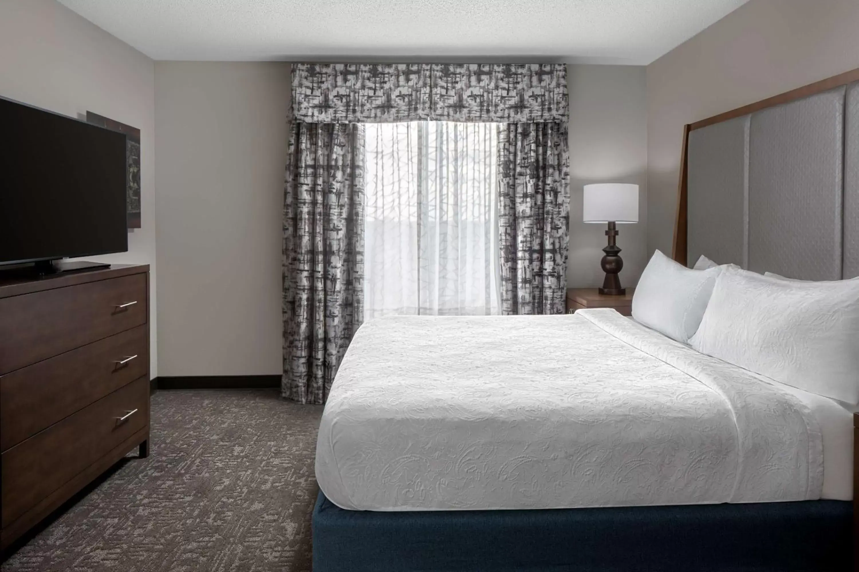Bedroom, Bed in Homewood Suites by Hilton Orland Park