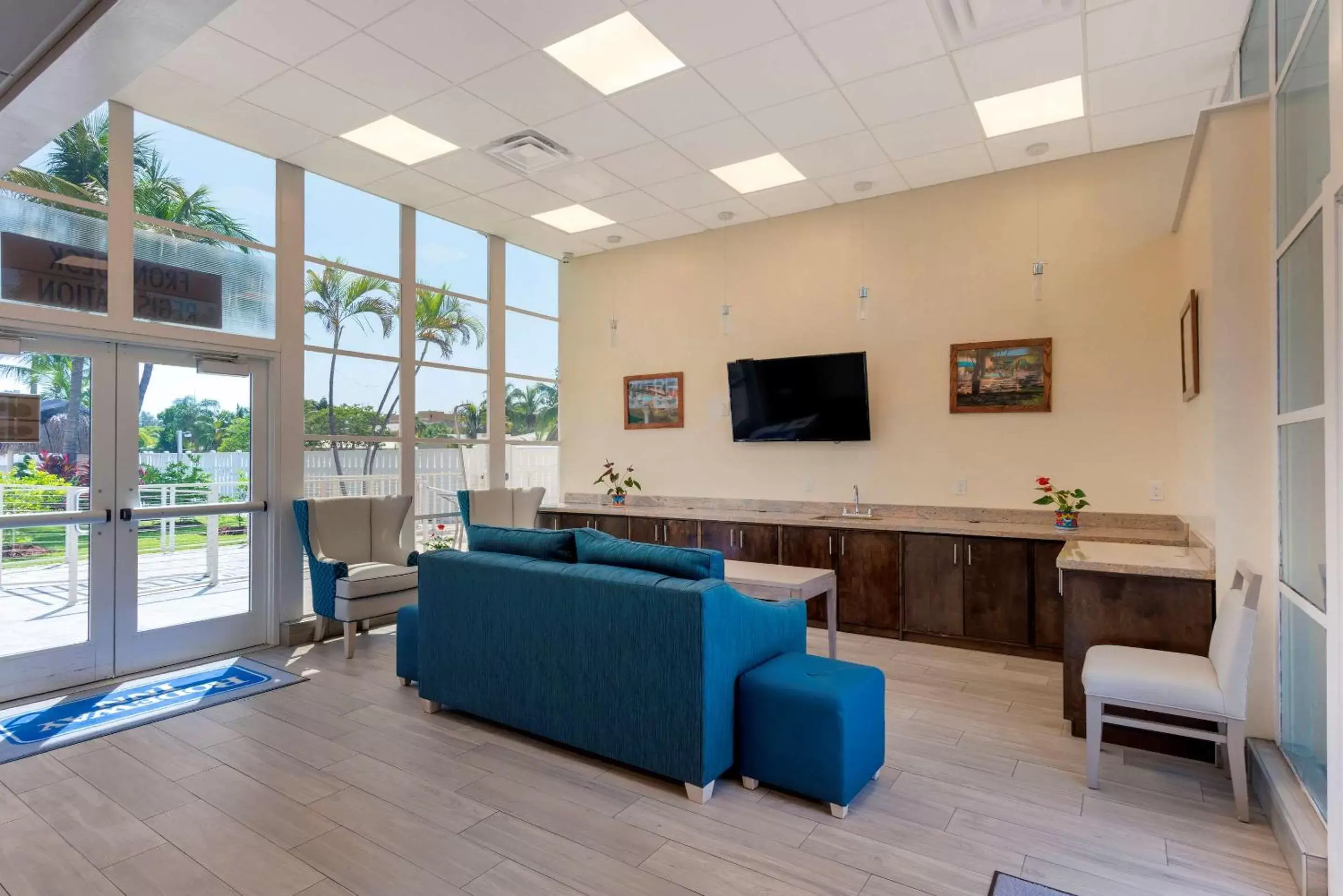 Lobby or reception in Rodeway Inn Hollywood Lobby or reception in Rodeway Inn Hollywood