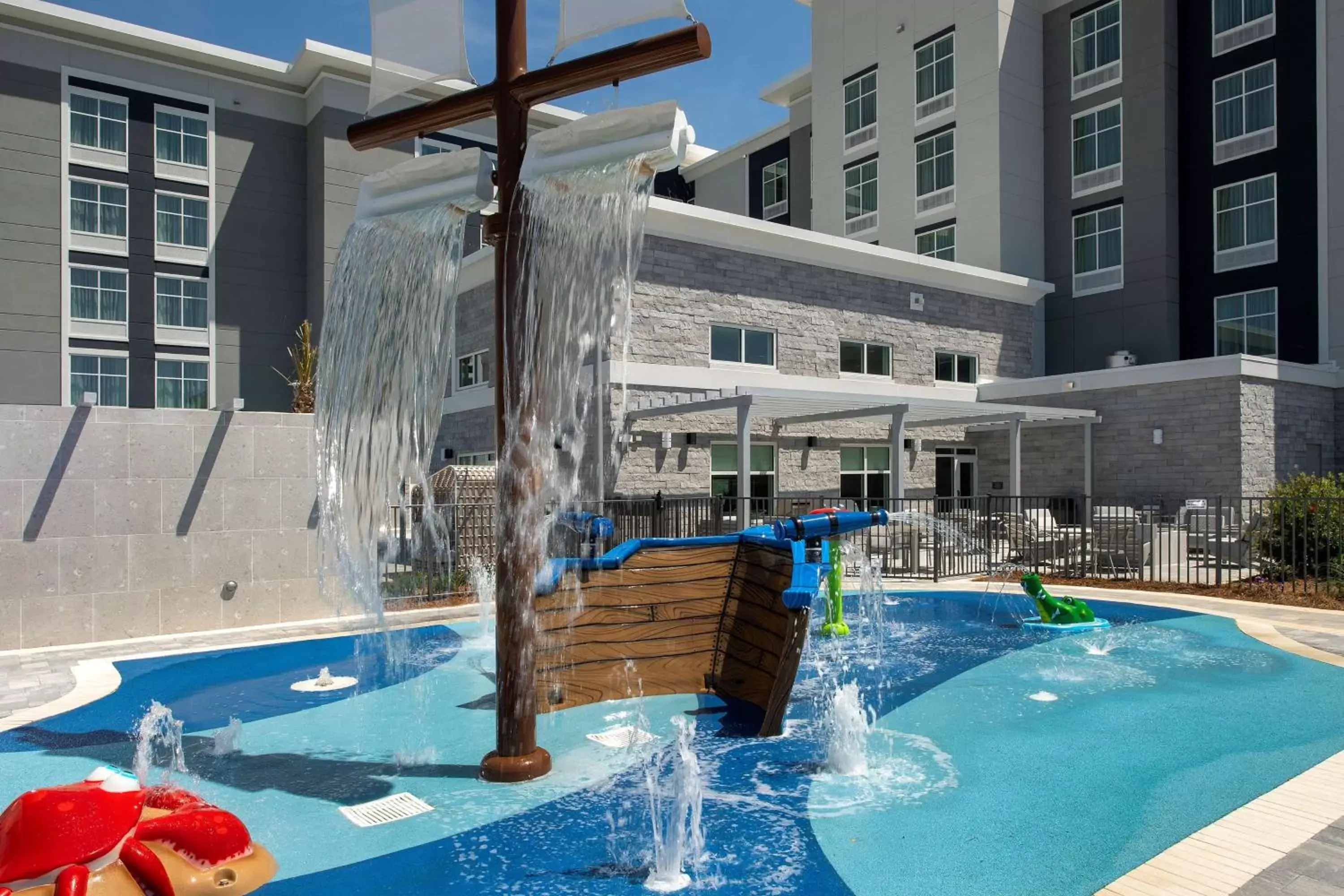 Swimming pool, Water Park in Homewood Suites By Hilton Destin