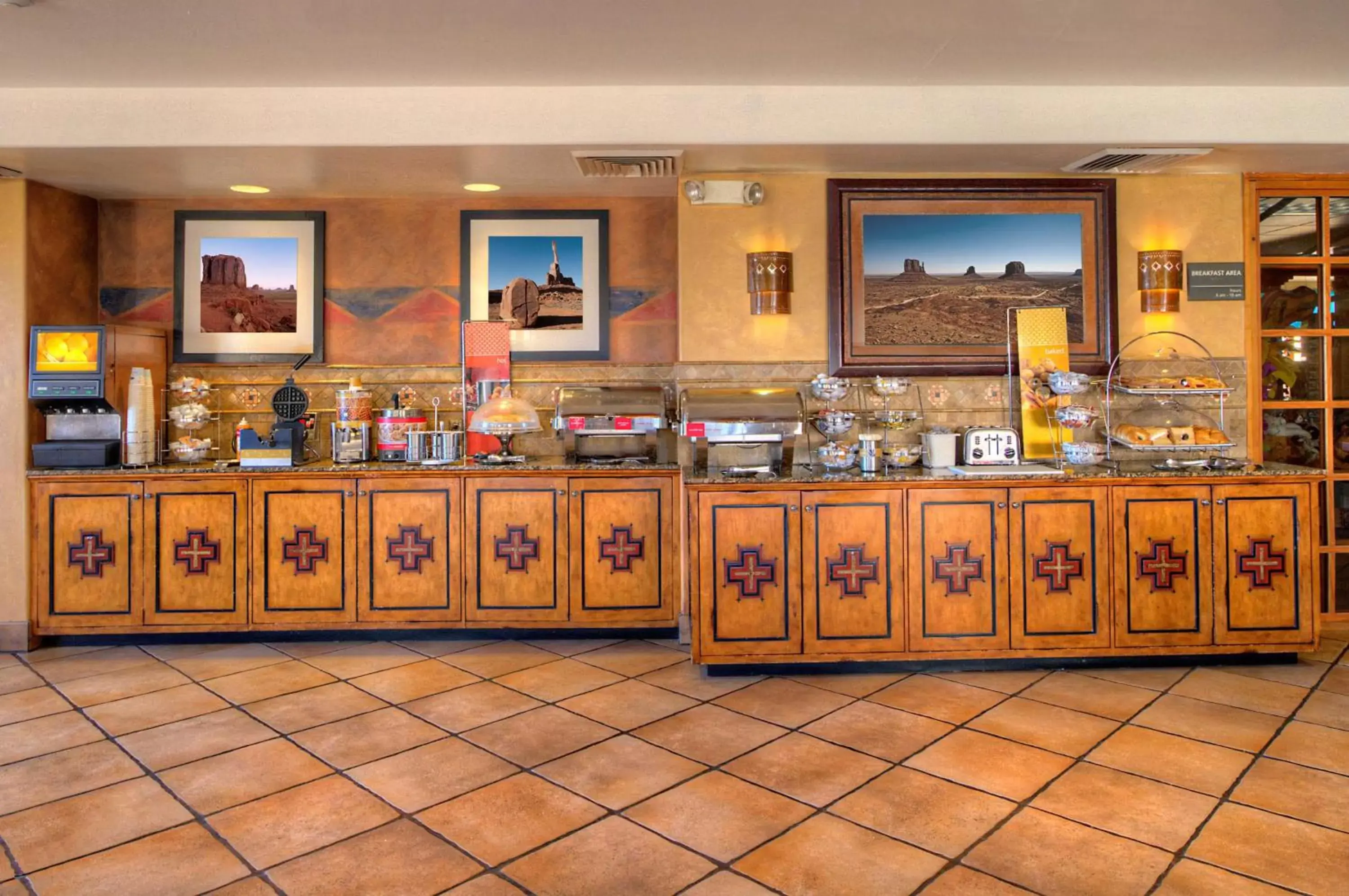 Breakfast, Restaurant/Places to Eat in Hampton Inn Kayenta Monument Valley