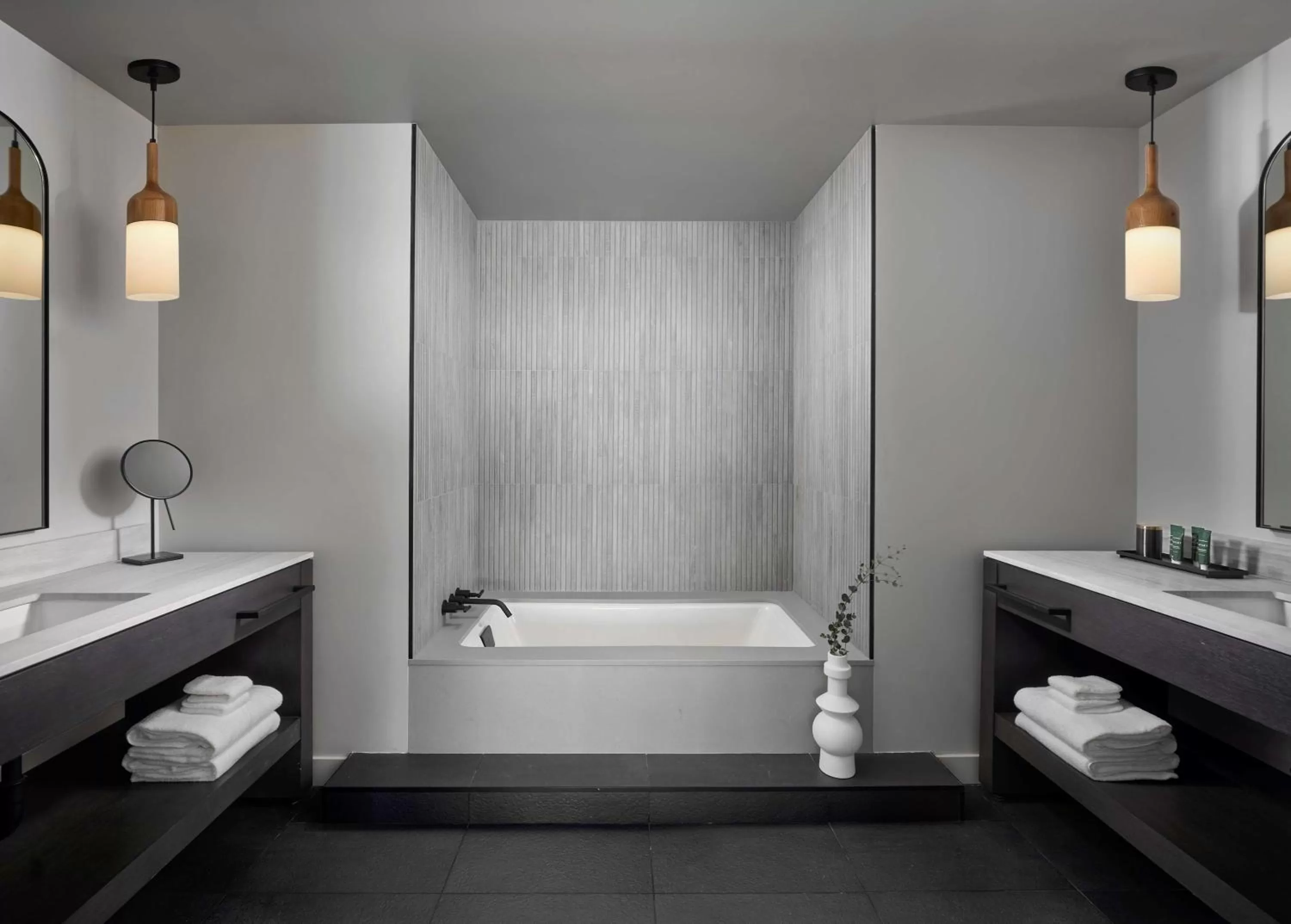 Bathroom in Alila Marea Beach Resort Encinitas, a Hyatt Resort