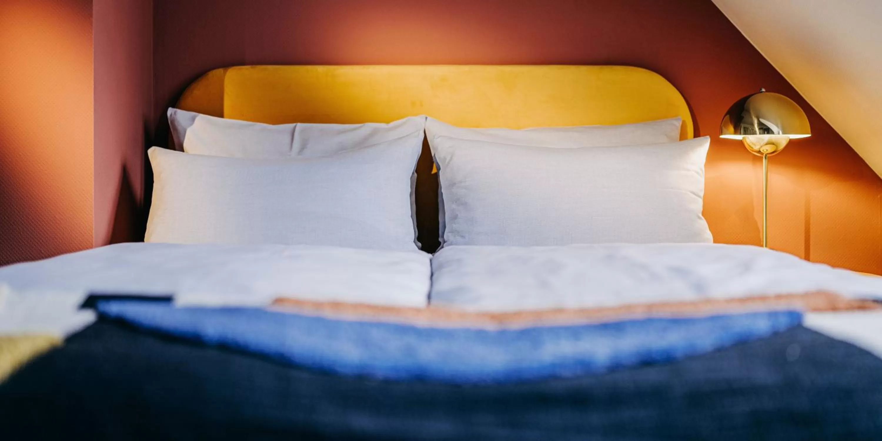 Photo of the whole room, Bed in Boutique-Hotel Zur alten Post - Stammhaus