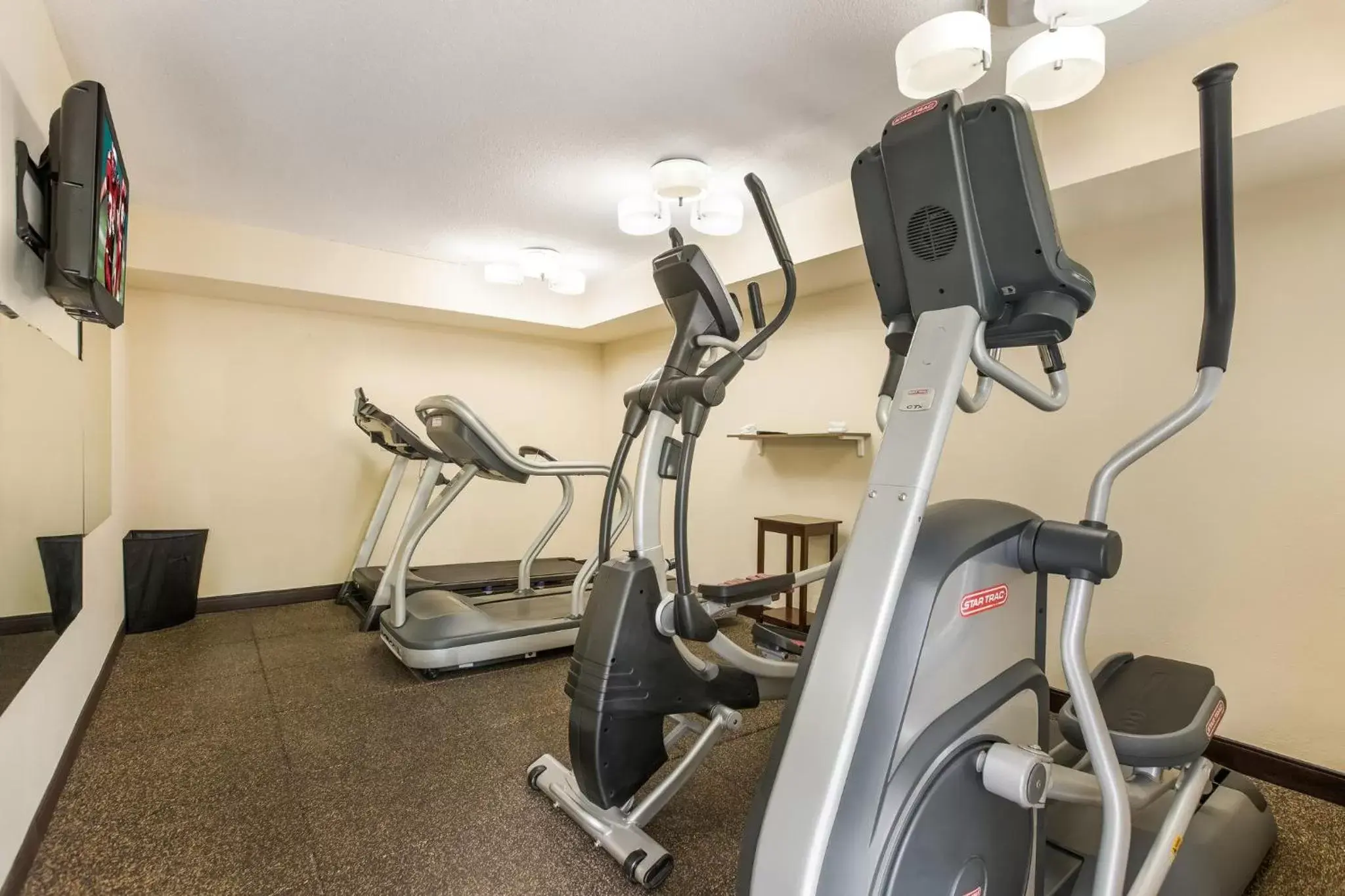 Fitness centre/facilities, Fitness Center/Facilities in Red Roof Inn Princeton - Ewing