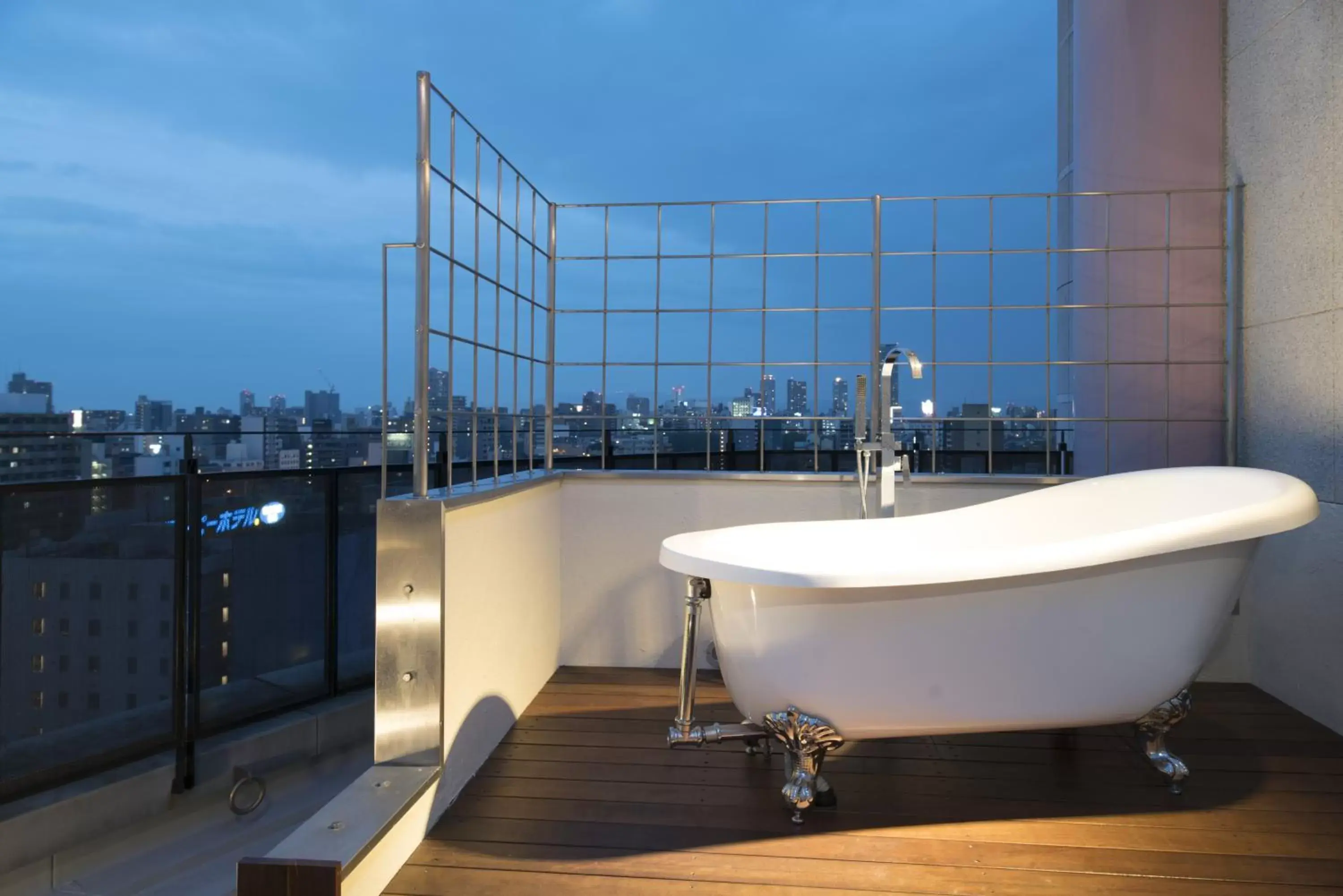 Balcony/Terrace, Bathroom in Hotel Alps