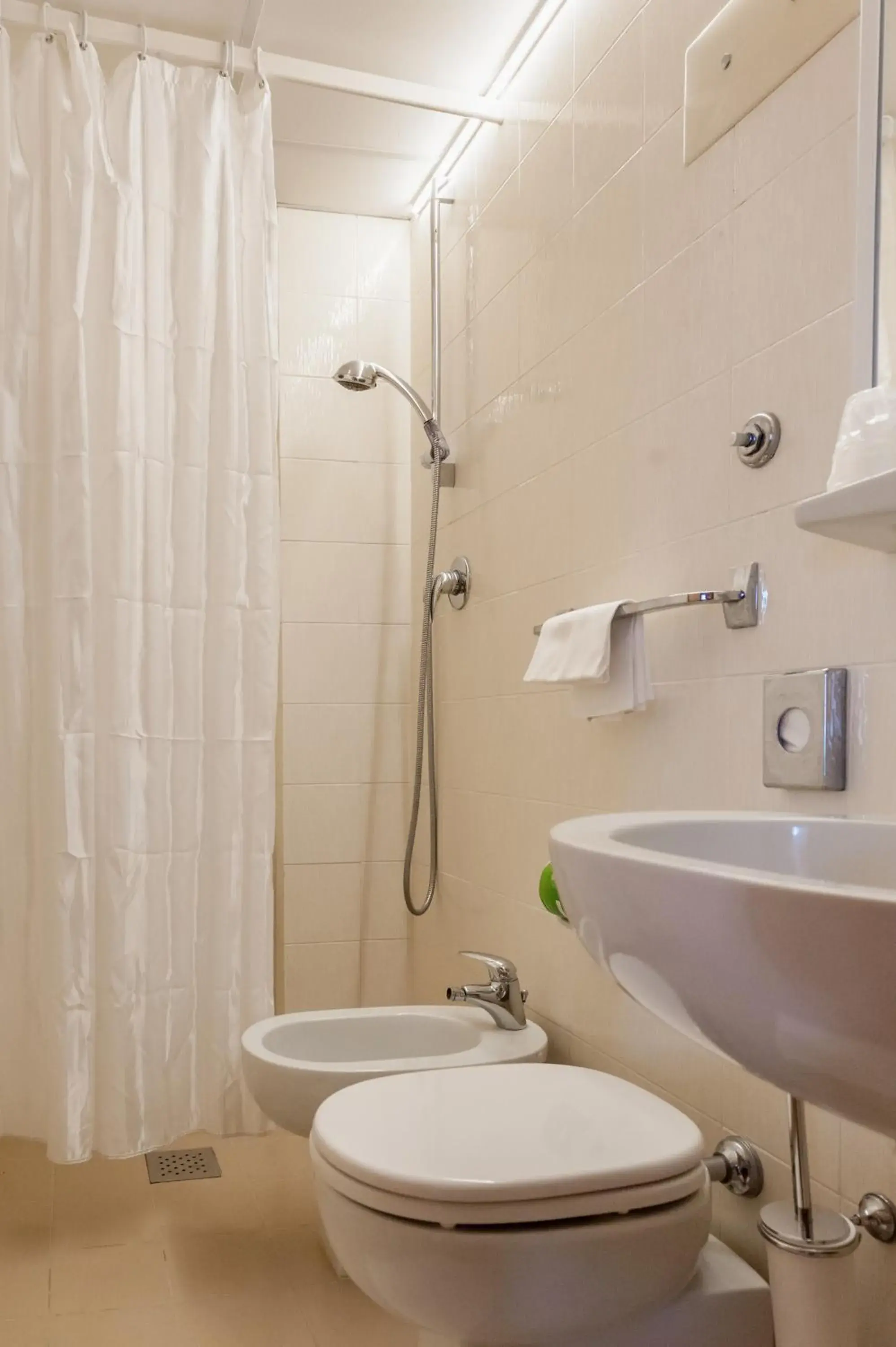 Bathroom in Hotel Venezia