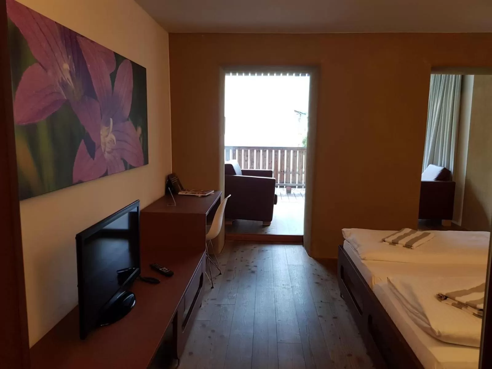 Photo of the whole room, Bed in Hotel Hinteregger