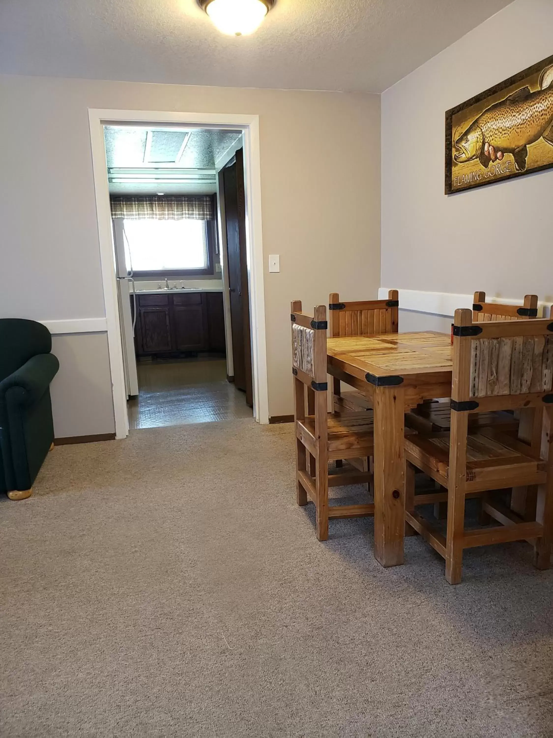 Dining Area in Flaming Gorge Resort