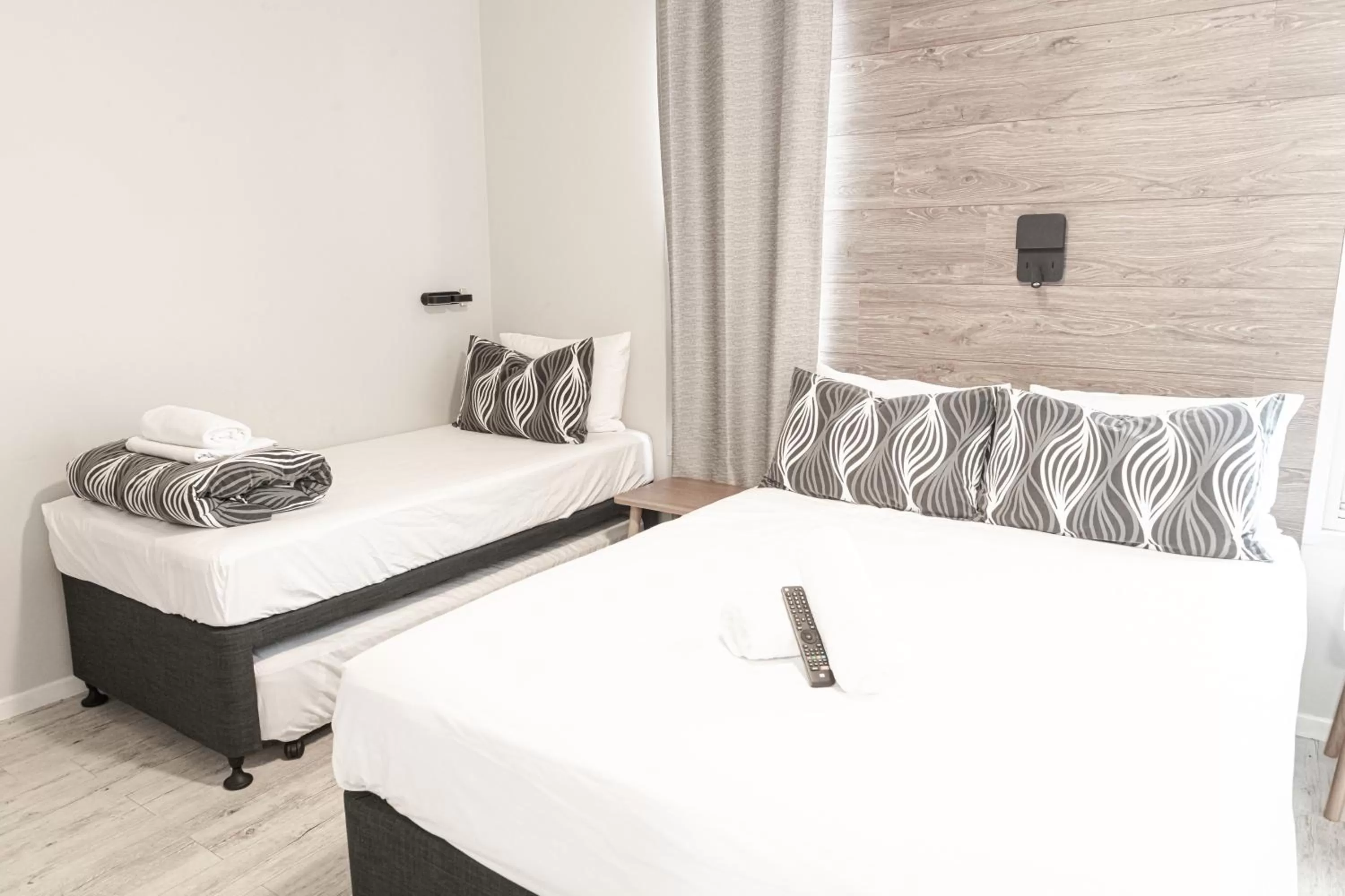 Bed in Yamba Central