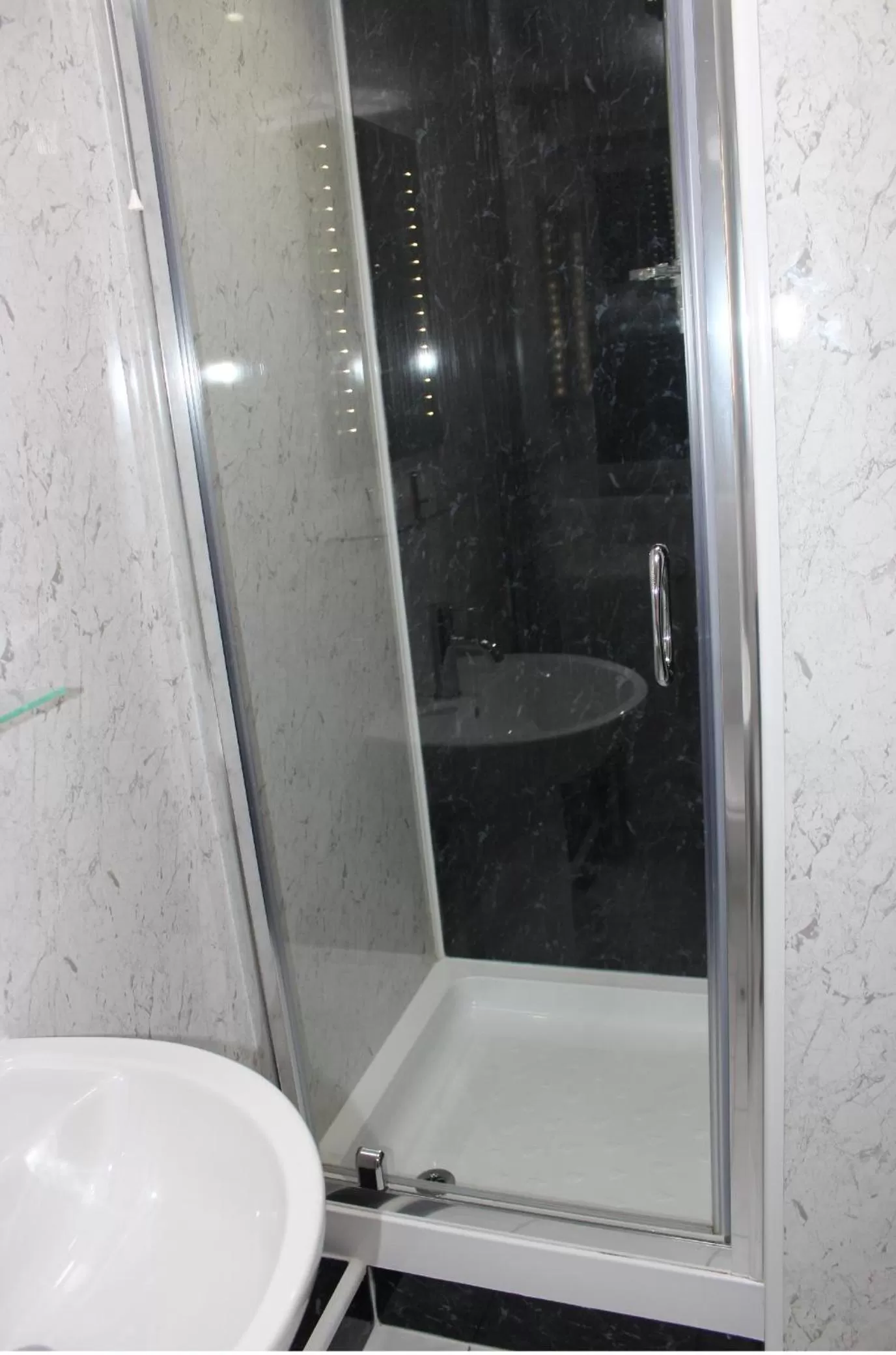 Shower in The Premier Lodge