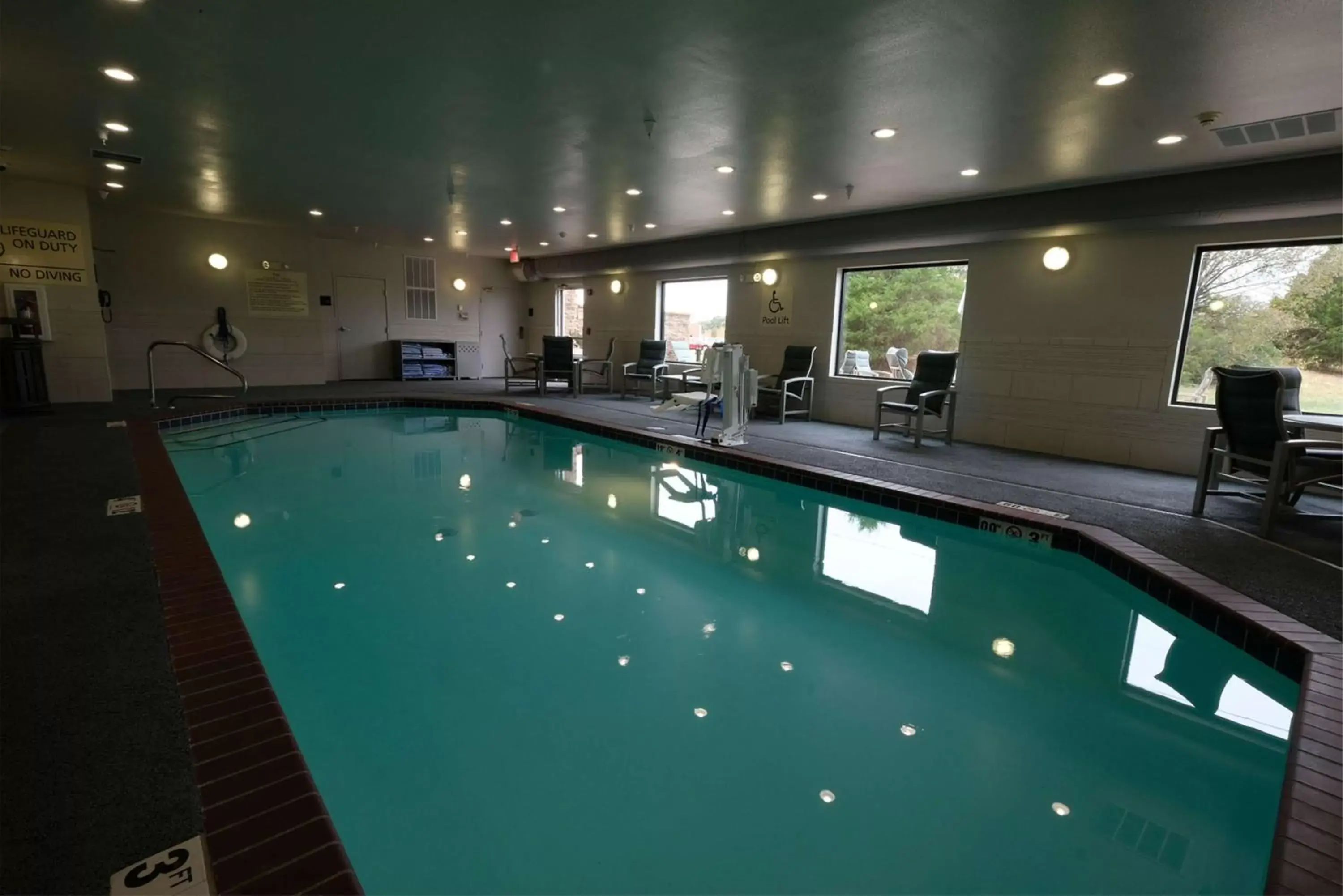 Pool view, Swimming Pool in Hampton Inn Searcy Arkansas