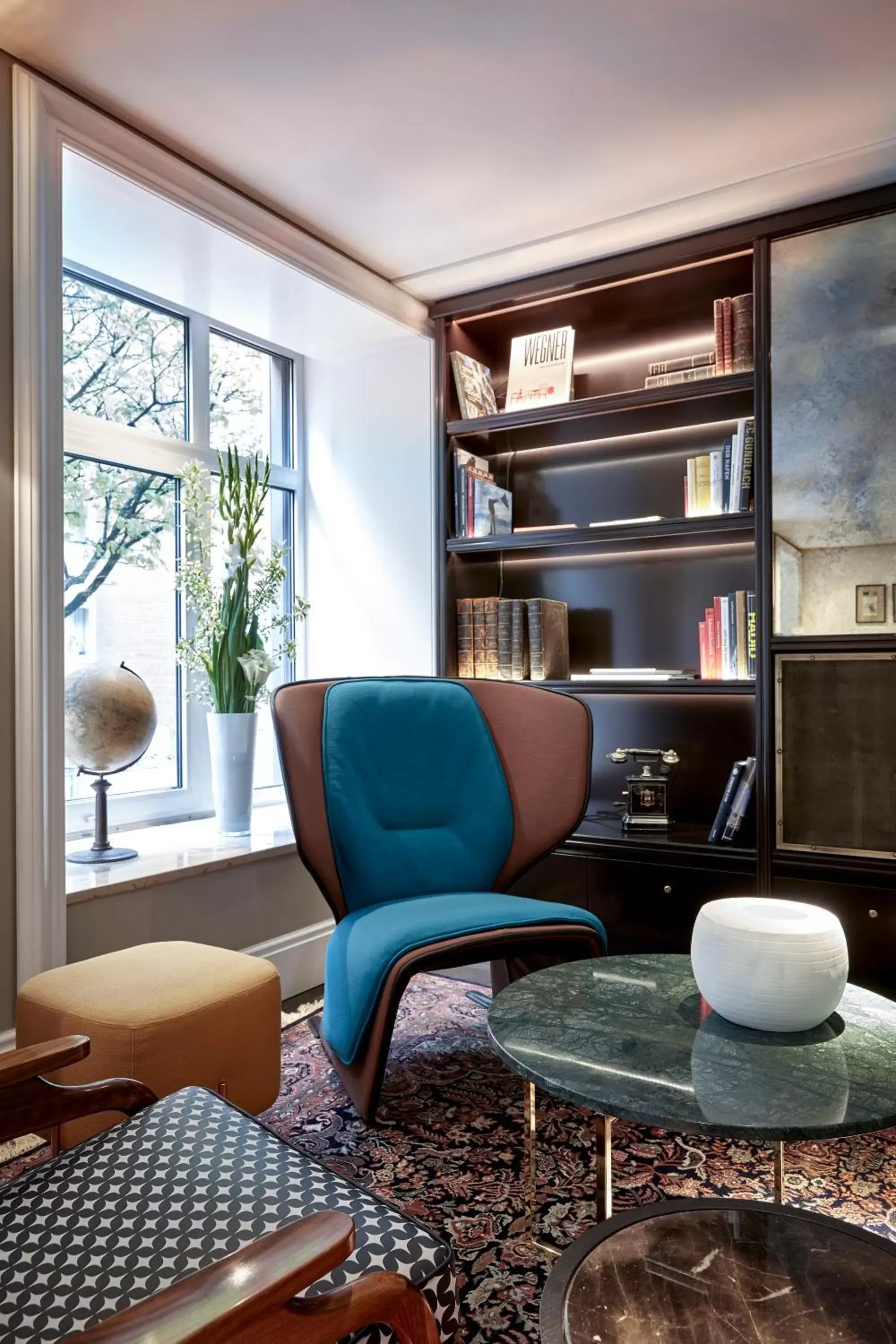 Library, Seating Area in Sir Nikolai Hotel, part of Sircle Collection