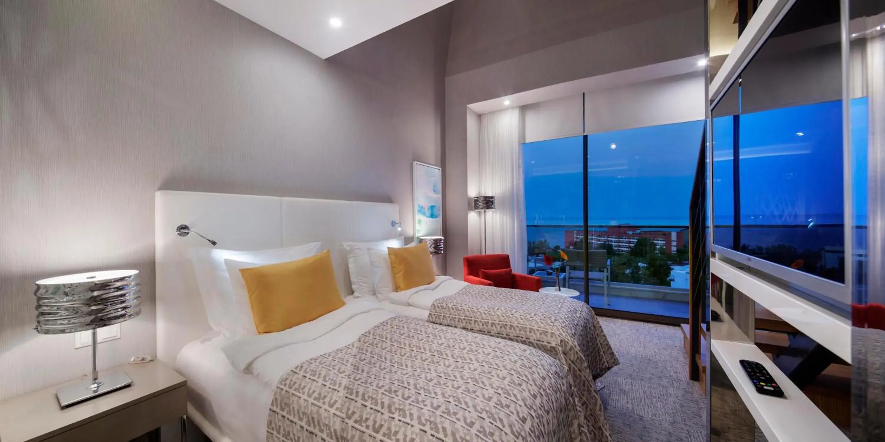 Bed in The Sense Deluxe Bed in The Sense Deluxe