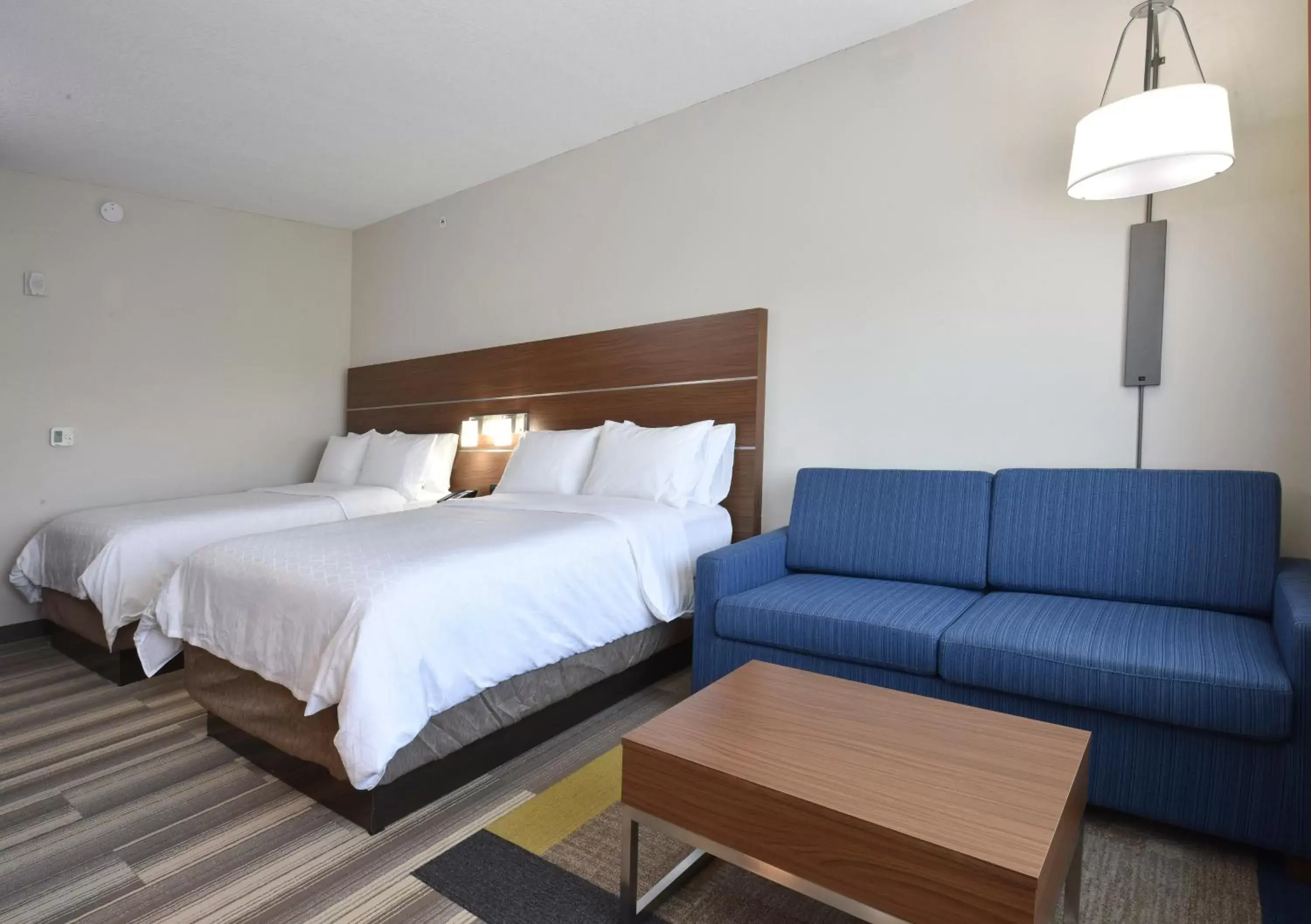 Photo of the whole room, Bed in Holiday Inn Express & Suites - Orlando - Lake Nona Area, an IHG Hotel