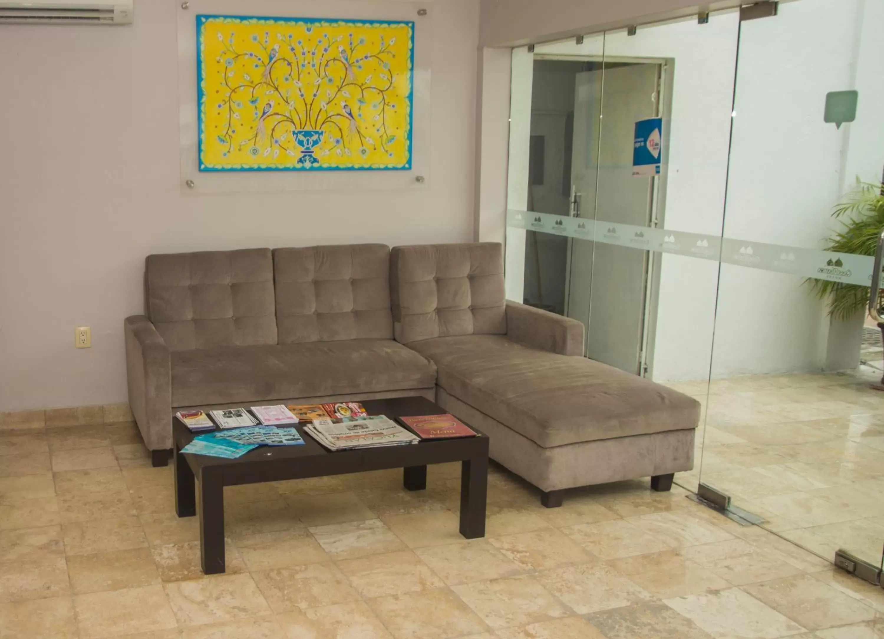 Living room, Seating Area in Hotel Casa Blanca