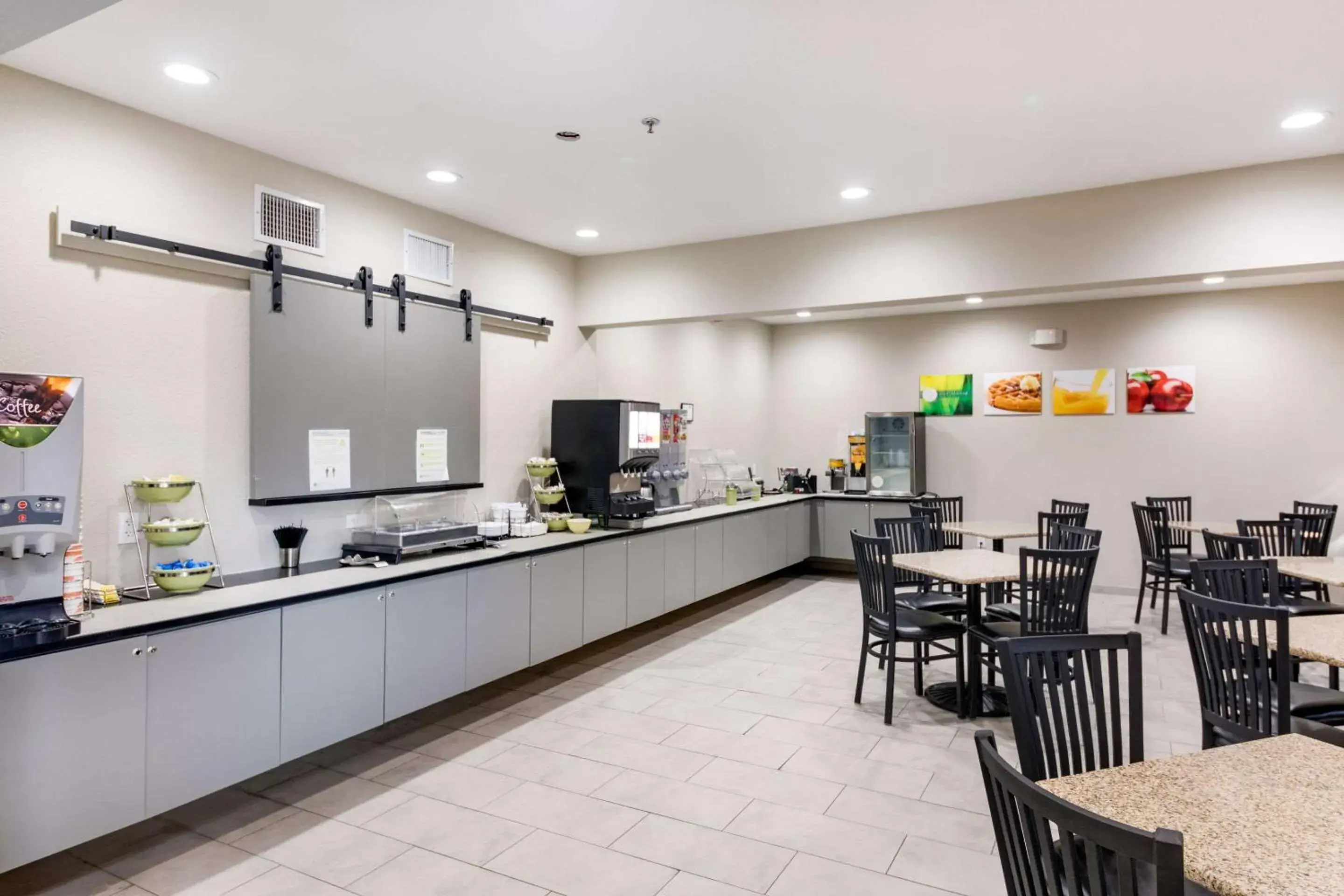 Restaurant/places to eat in Quality Inn Restaurant/places to eat in Quality Inn