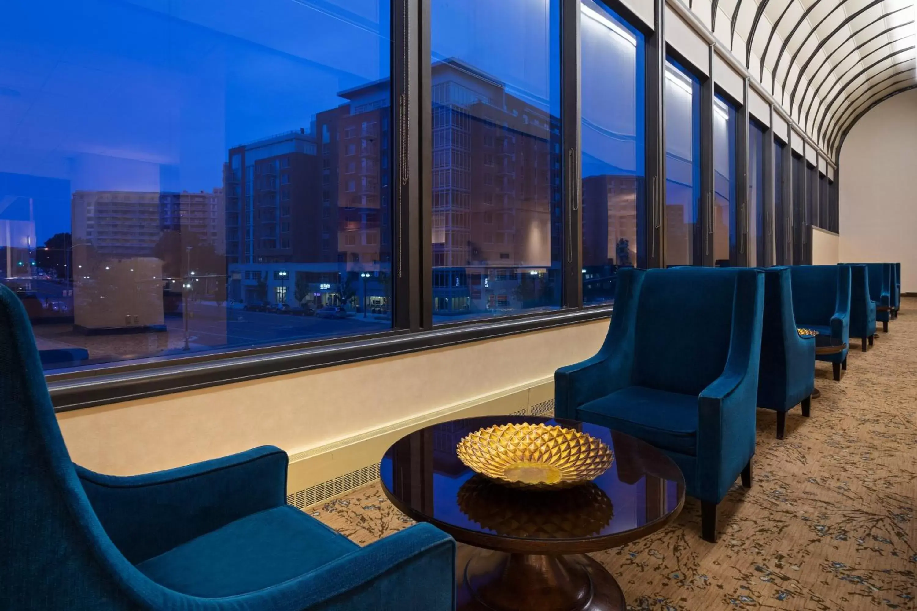 Lobby or reception in The Westin Crystal City Reagan National Airport