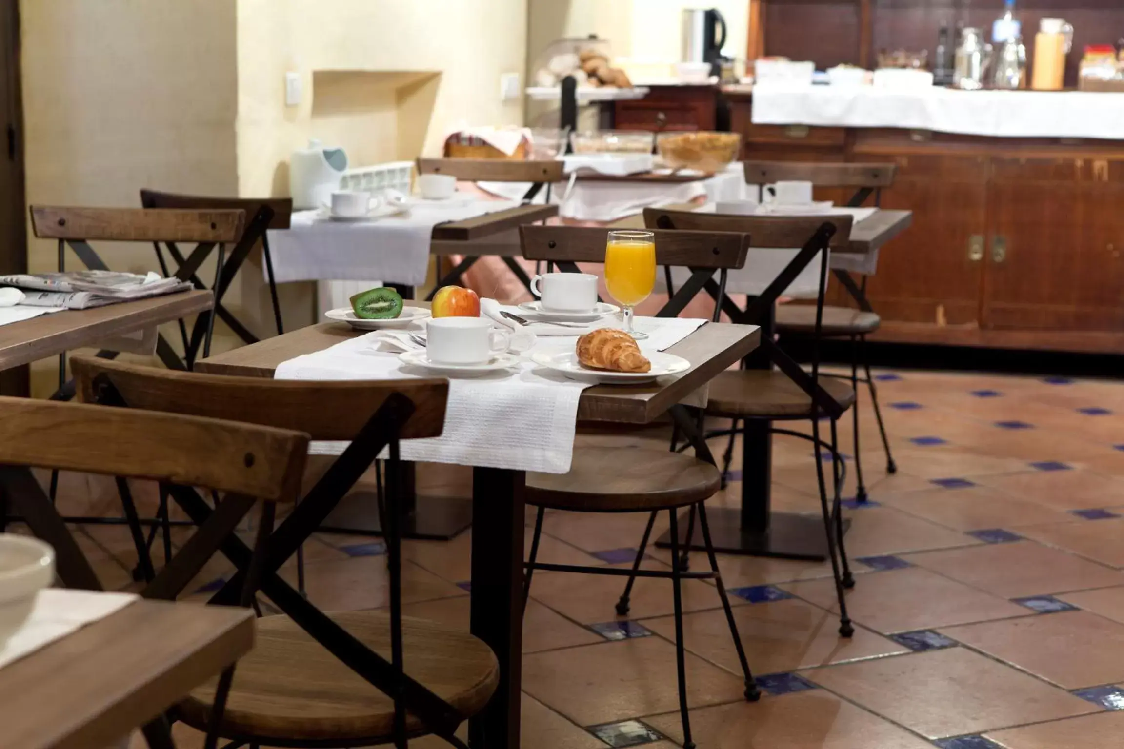 Breakfast, Restaurant/Places to Eat in Casa del Capitel Nazarí