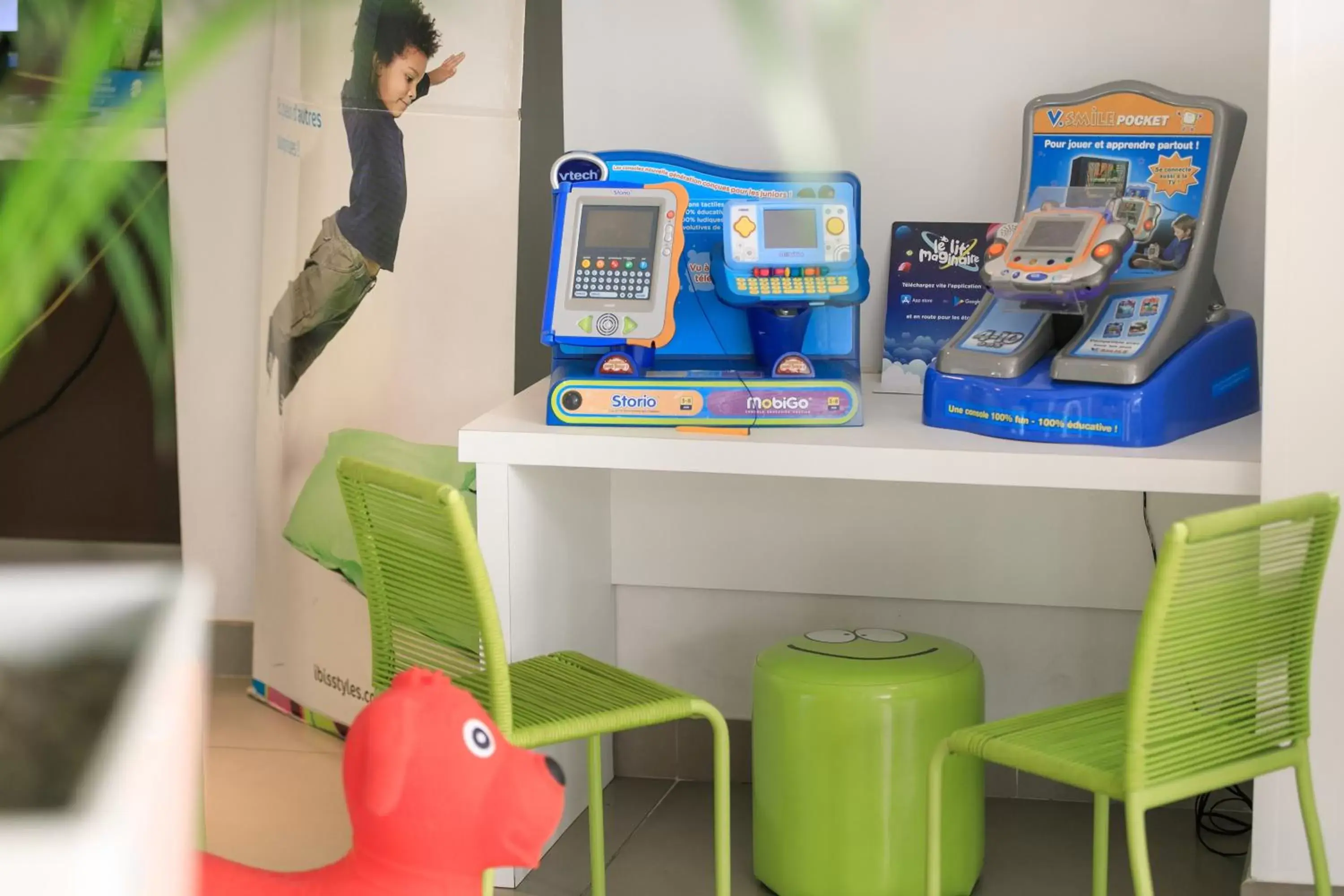 Children play ground in Ibis Styles Menton Centre