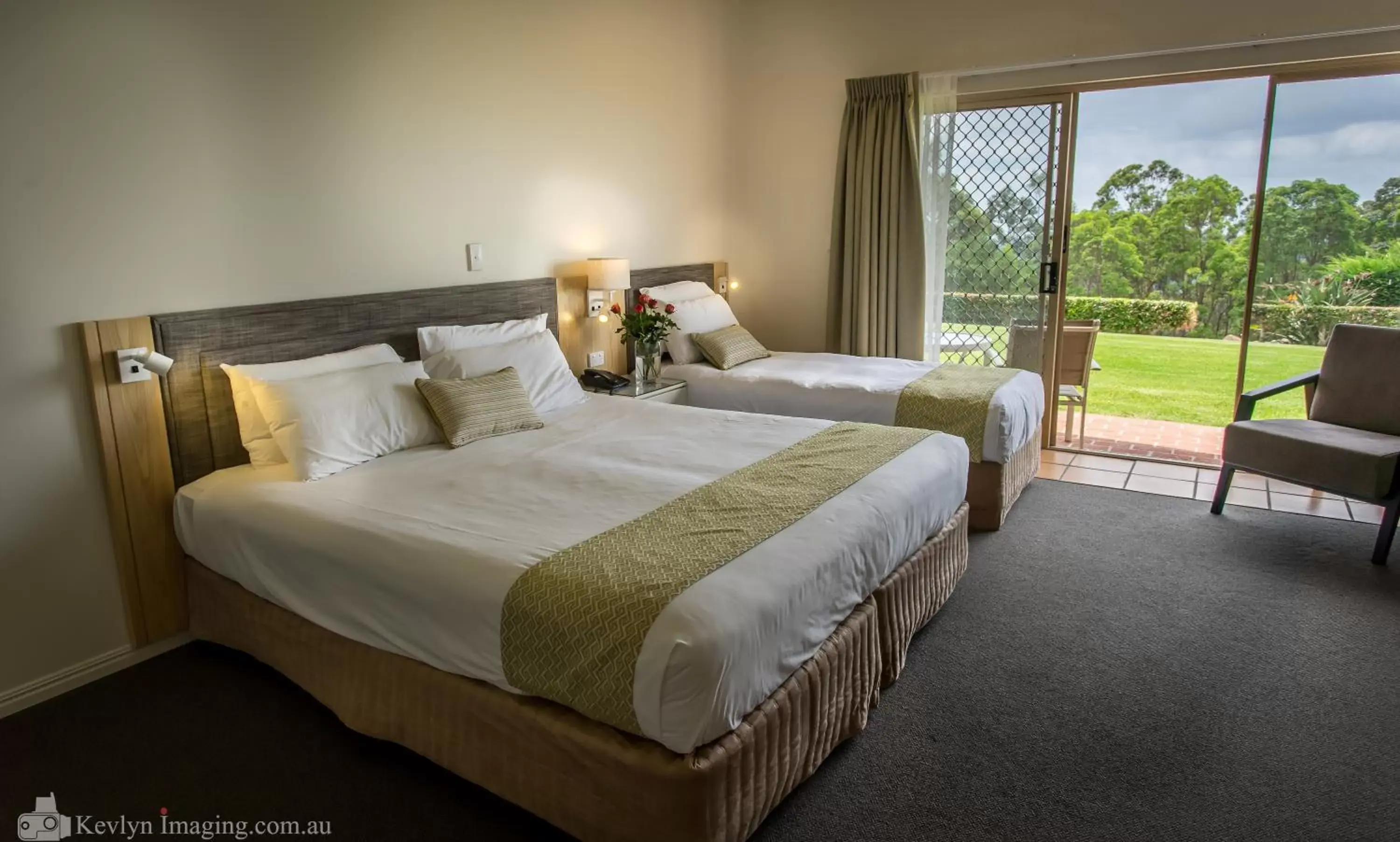 Business facilities, Bed in Eagle Heights Mountain Resort