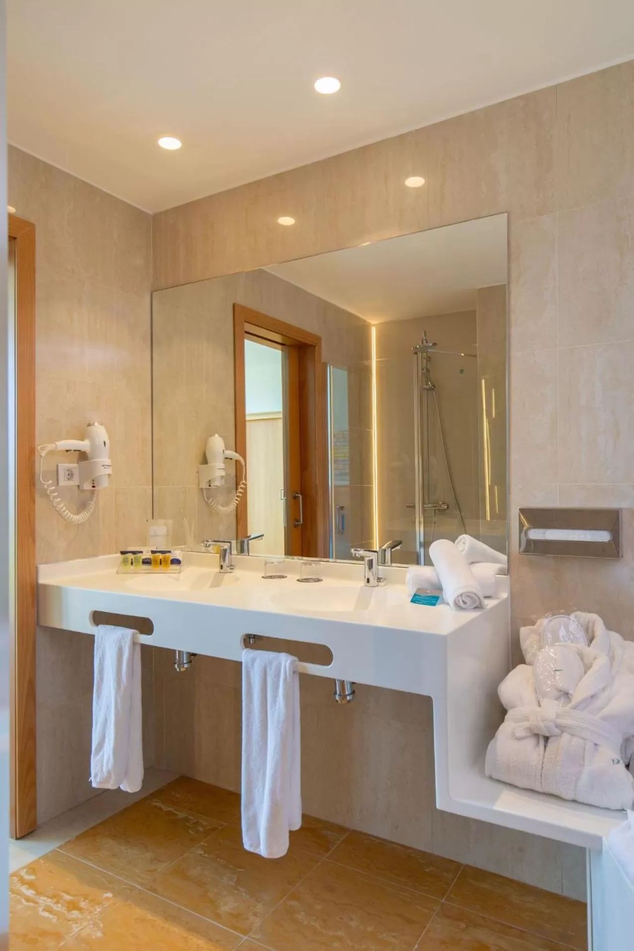 Bathroom in Hotel BCL Levante Club & Spa 4 Sup - Only Adults Recomended