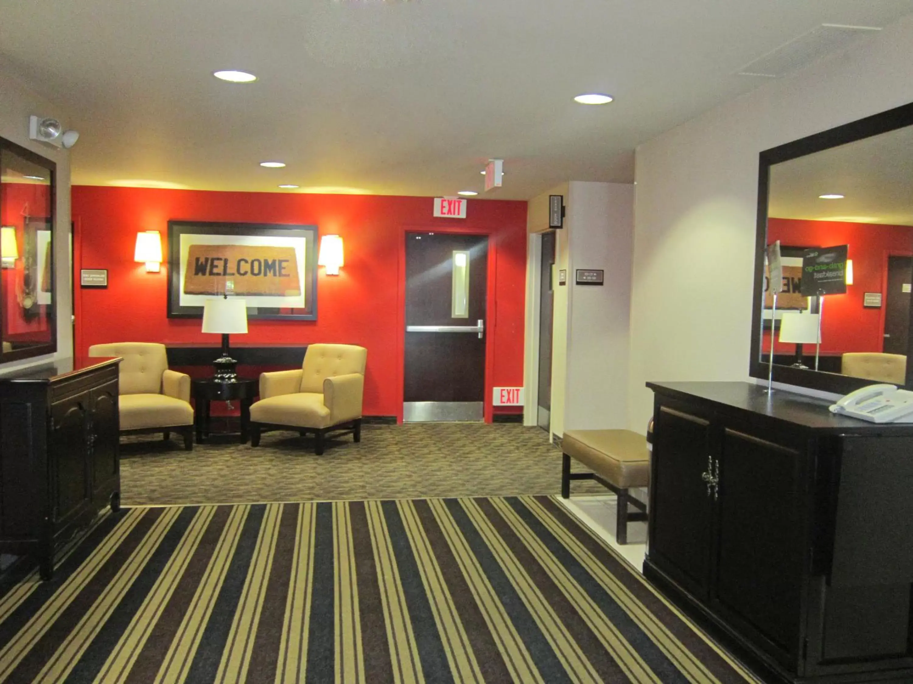 Lobby or reception, Seating Area in Extended Stay America Suites - Seattle - Bothell - West