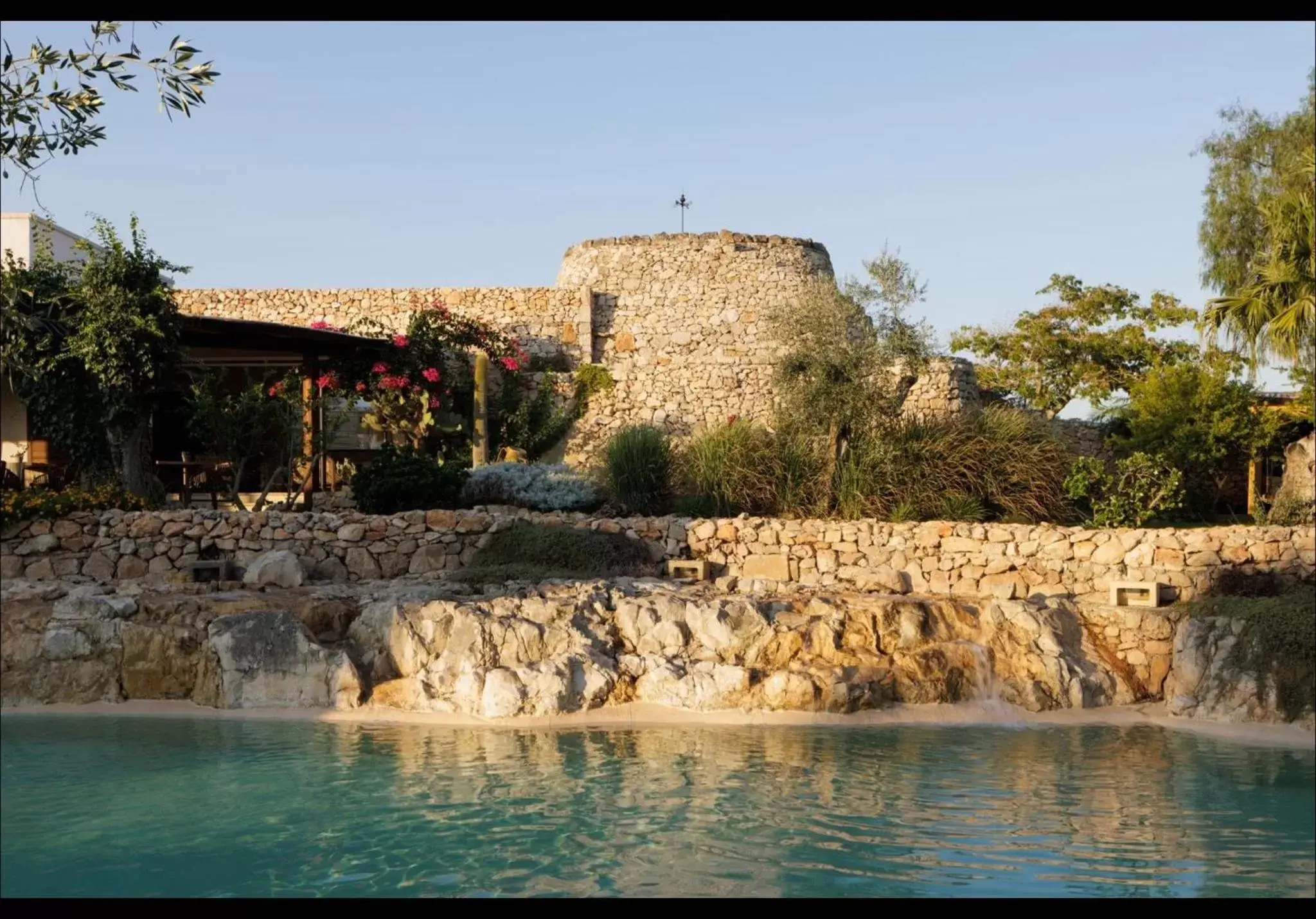 Swimming pool in Tenuta Negroamaro